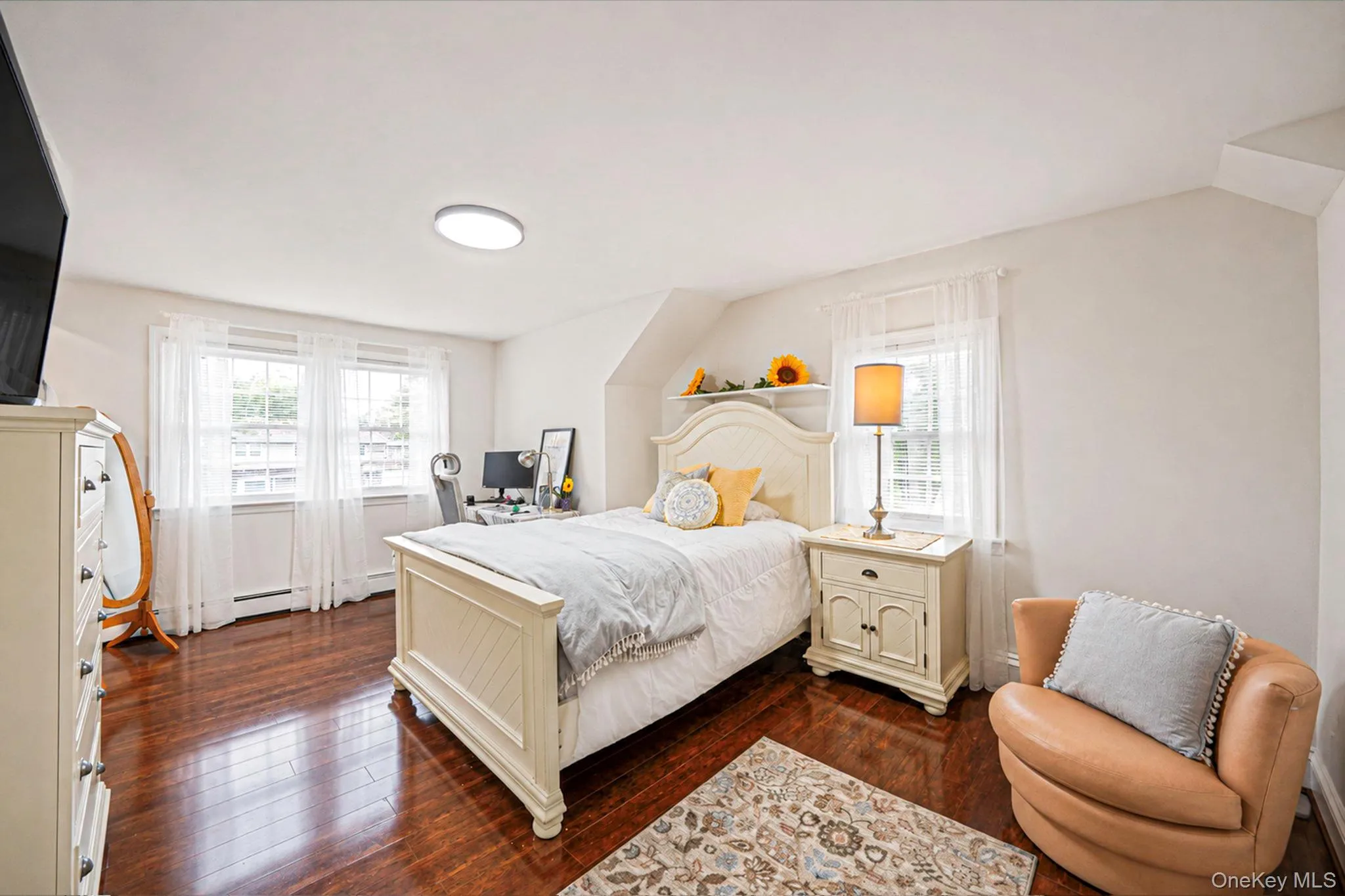 863 Richmond Road, Hempstead, NY, 5 Bedrooms Bedrooms, 13 Rooms Rooms,3 BathroomsBathrooms,Residential,For Rent,Richmond,0,1022139 863 Richmond Road, Hempstead, NY, 5 Bedrooms Bedrooms, 13 Rooms Rooms,3 BathroomsBathrooms,Residential,For Rent,Richmond,0,1022139