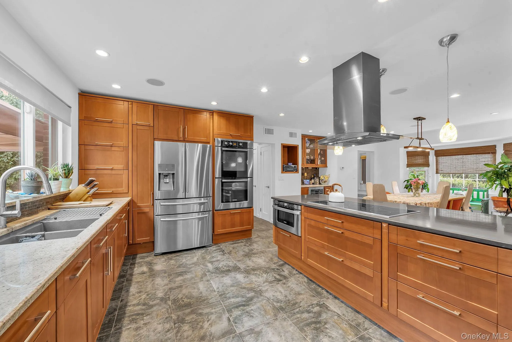863 Richmond Road, Hempstead, NY, 5 Bedrooms Bedrooms, 13 Rooms Rooms,3 BathroomsBathrooms,Residential,For Rent,Richmond,0,1022139 863 Richmond Road, Hempstead, NY, 5 Bedrooms Bedrooms, 13 Rooms Rooms,3 BathroomsBathrooms,Residential,For Rent,Richmond,0,1022139