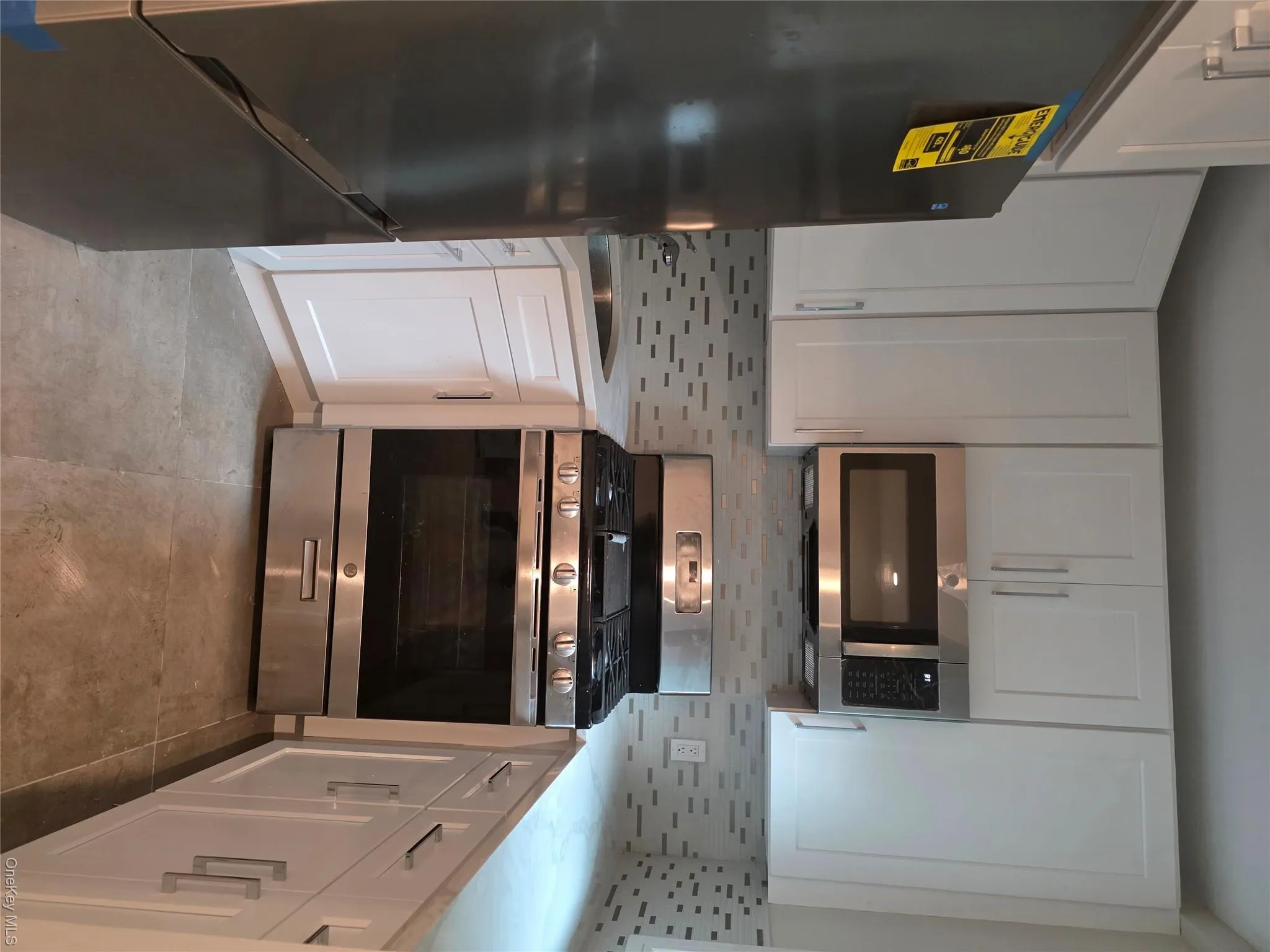 9 Georgia Avenue, Long Beach, NY, 1 Bedroom Bedrooms, 3 Rooms Rooms,1 BathroomBathrooms,Residential Lease,For Rent,Georgia,0,1022142 9 Georgia Avenue, Long Beach, NY, 1 Bedroom Bedrooms, 3 Rooms Rooms,1 BathroomBathrooms,Residential Lease,For Rent,Georgia,0,1022142