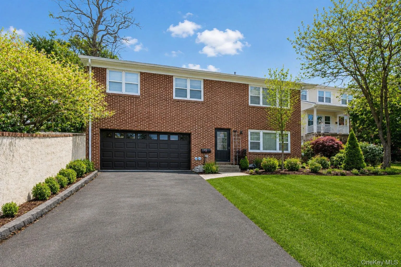 201 Shonnard Terrace, Yonkers, NY, 3 Bedrooms Bedrooms, 6 Rooms Rooms,3 BathroomsBathrooms,Residential,For Rent,Shonnard,0,1022145 201 Shonnard Terrace, Yonkers, NY, 3 Bedrooms Bedrooms, 6 Rooms Rooms,3 BathroomsBathrooms,Residential,For Rent,Shonnard,0,1022145
