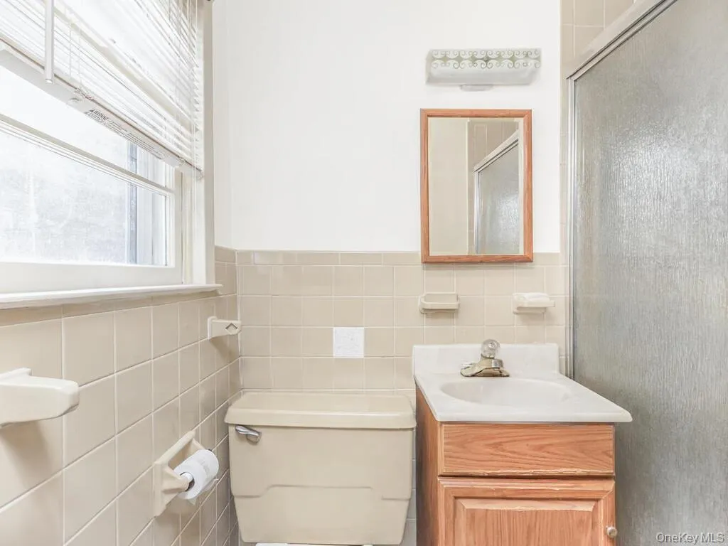 201 Shonnard Terrace, Yonkers, NY, 3 Bedrooms Bedrooms, 6 Rooms Rooms,3 BathroomsBathrooms,Residential,For Rent,Shonnard,0,1022145 201 Shonnard Terrace, Yonkers, NY, 3 Bedrooms Bedrooms, 6 Rooms Rooms,3 BathroomsBathrooms,Residential,For Rent,Shonnard,0,1022145