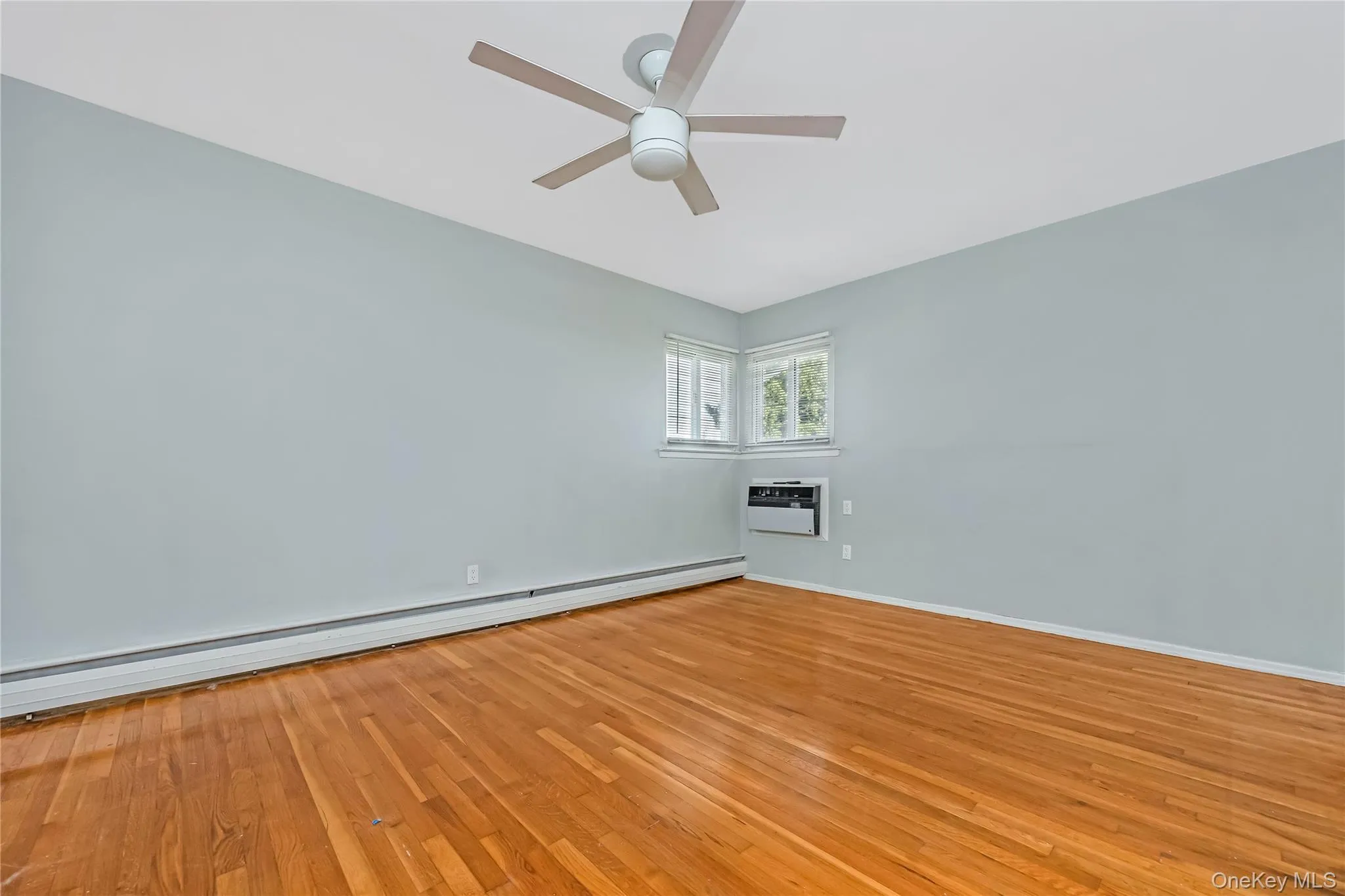 1777 Roberta Lane, Hempstead, NY, 5 Bedrooms Bedrooms, 9 Rooms Rooms,2 BathroomsBathrooms,Residential,For Rent,Roberta,0,1022147 1777 Roberta Lane, Hempstead, NY, 5 Bedrooms Bedrooms, 9 Rooms Rooms,2 BathroomsBathrooms,Residential,For Rent,Roberta,0,1022147