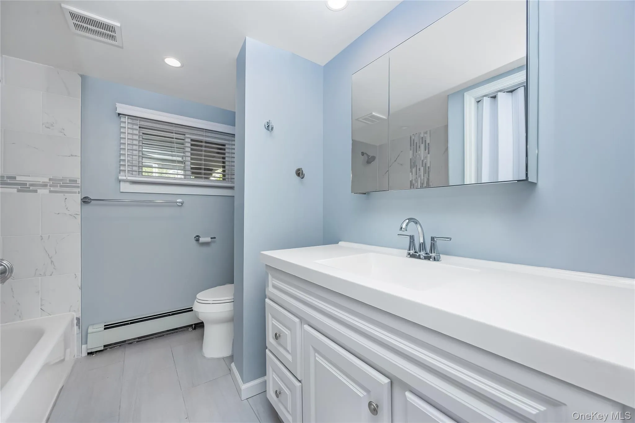 1777 Roberta Lane, Hempstead, NY, 5 Bedrooms Bedrooms, 9 Rooms Rooms,2 BathroomsBathrooms,Residential,For Rent,Roberta,0,1022147 1777 Roberta Lane, Hempstead, NY, 5 Bedrooms Bedrooms, 9 Rooms Rooms,2 BathroomsBathrooms,Residential,For Rent,Roberta,0,1022147