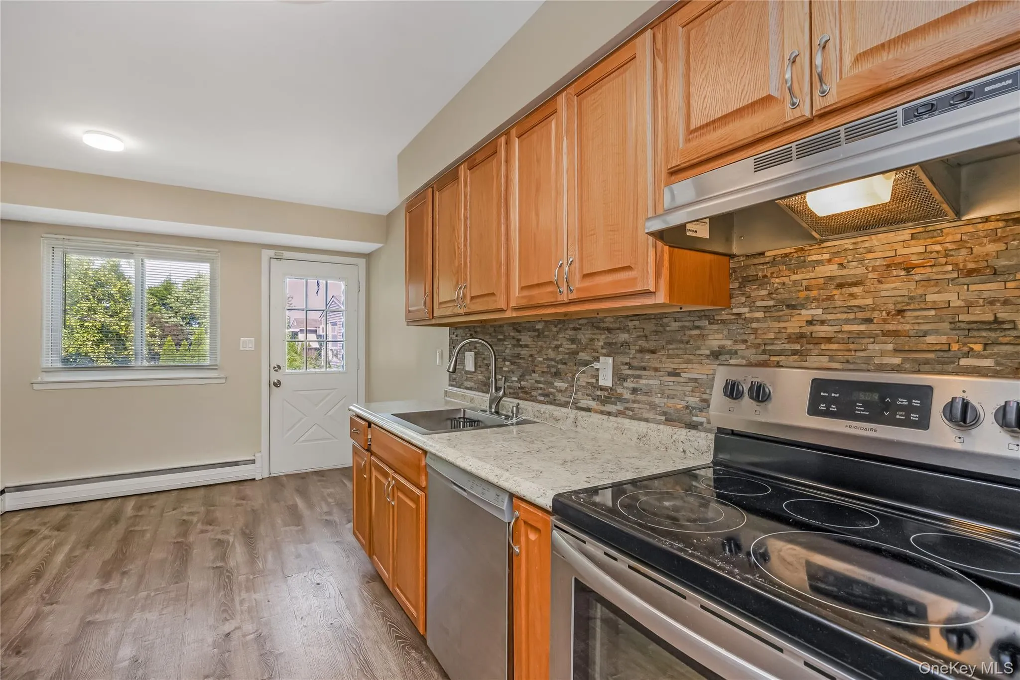 1777 Roberta Lane, Hempstead, NY, 5 Bedrooms Bedrooms, 9 Rooms Rooms,2 BathroomsBathrooms,Residential,For Rent,Roberta,0,1022147 1777 Roberta Lane, Hempstead, NY, 5 Bedrooms Bedrooms, 9 Rooms Rooms,2 BathroomsBathrooms,Residential,For Rent,Roberta,0,1022147