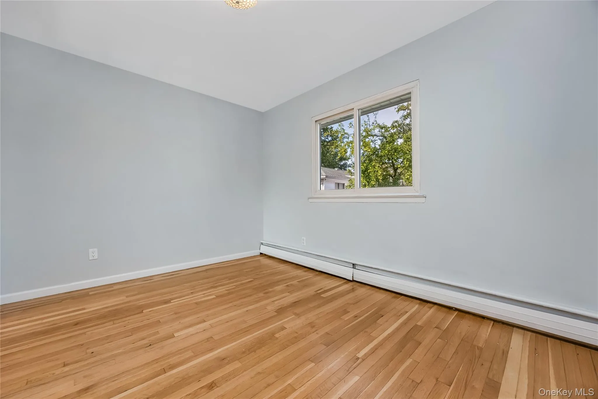 1777 Roberta Lane, Hempstead, NY, 5 Bedrooms Bedrooms, 9 Rooms Rooms,2 BathroomsBathrooms,Residential,For Rent,Roberta,0,1022147 1777 Roberta Lane, Hempstead, NY, 5 Bedrooms Bedrooms, 9 Rooms Rooms,2 BathroomsBathrooms,Residential,For Rent,Roberta,0,1022147