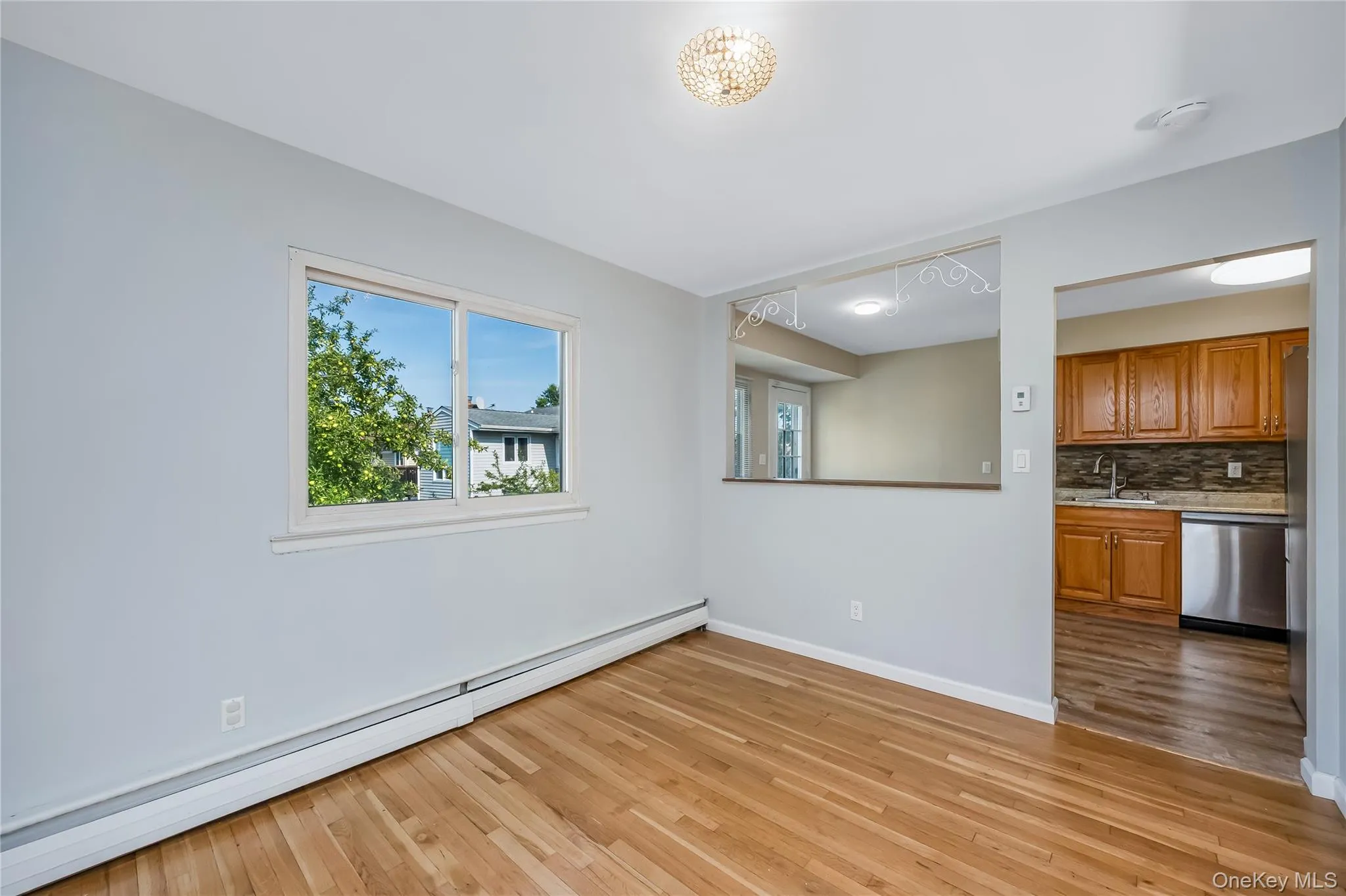 1777 Roberta Lane, Hempstead, NY, 5 Bedrooms Bedrooms, 9 Rooms Rooms,2 BathroomsBathrooms,Residential,For Rent,Roberta,0,1022147 1777 Roberta Lane, Hempstead, NY, 5 Bedrooms Bedrooms, 9 Rooms Rooms,2 BathroomsBathrooms,Residential,For Rent,Roberta,0,1022147