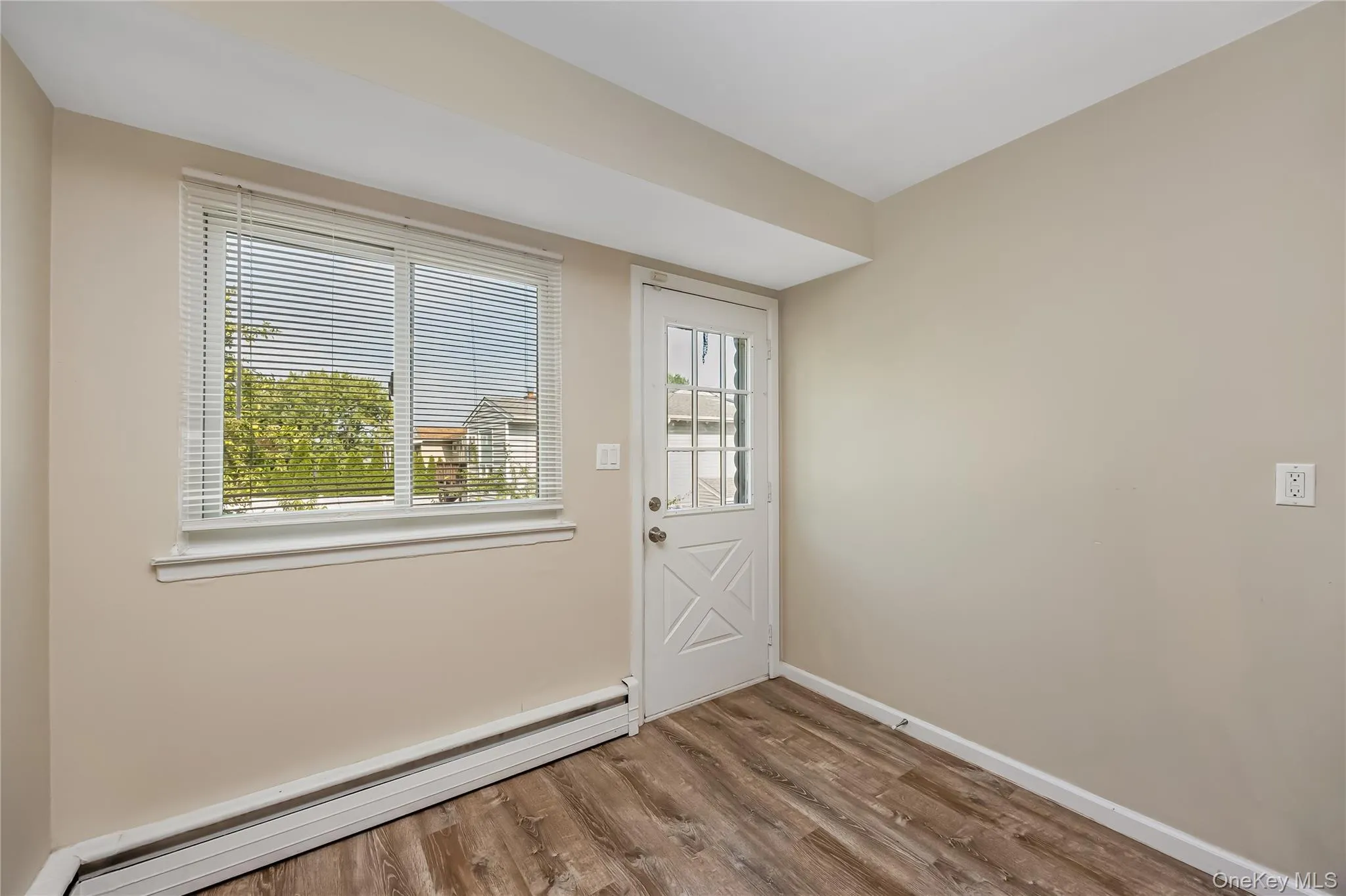 1777 Roberta Lane, Hempstead, NY, 5 Bedrooms Bedrooms, 9 Rooms Rooms,2 BathroomsBathrooms,Residential,For Rent,Roberta,0,1022147 1777 Roberta Lane, Hempstead, NY, 5 Bedrooms Bedrooms, 9 Rooms Rooms,2 BathroomsBathrooms,Residential,For Rent,Roberta,0,1022147