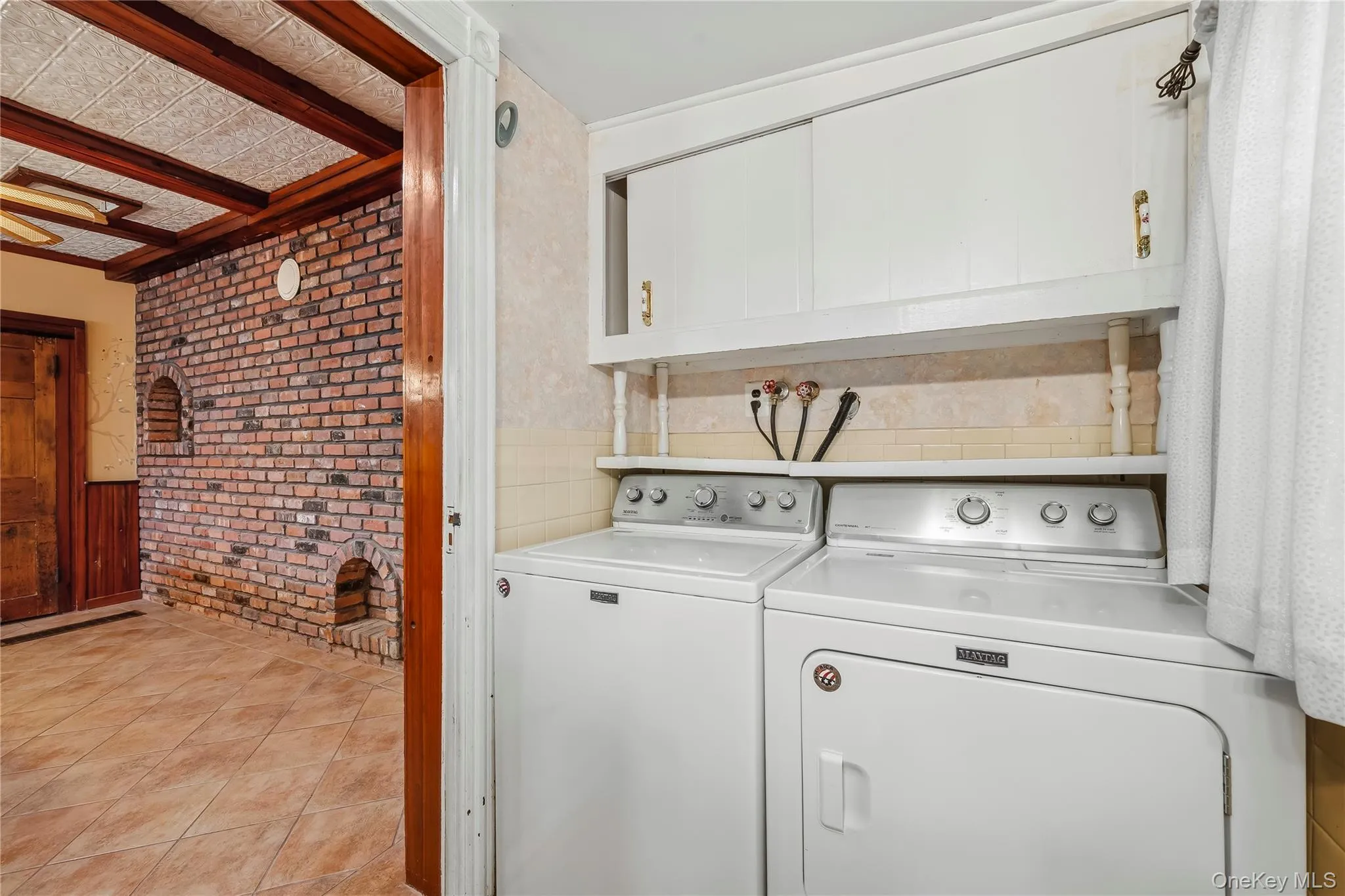 35 Millburn Road, Goshen, NY, 5 Bedrooms Bedrooms, 12 Rooms Rooms,4 BathroomsBathrooms,Residential Lease,For Rent,Millburn,0,1022148 35 Millburn Road, Goshen, NY, 5 Bedrooms Bedrooms, 12 Rooms Rooms,4 BathroomsBathrooms,Residential Lease,For Rent,Millburn,0,1022148