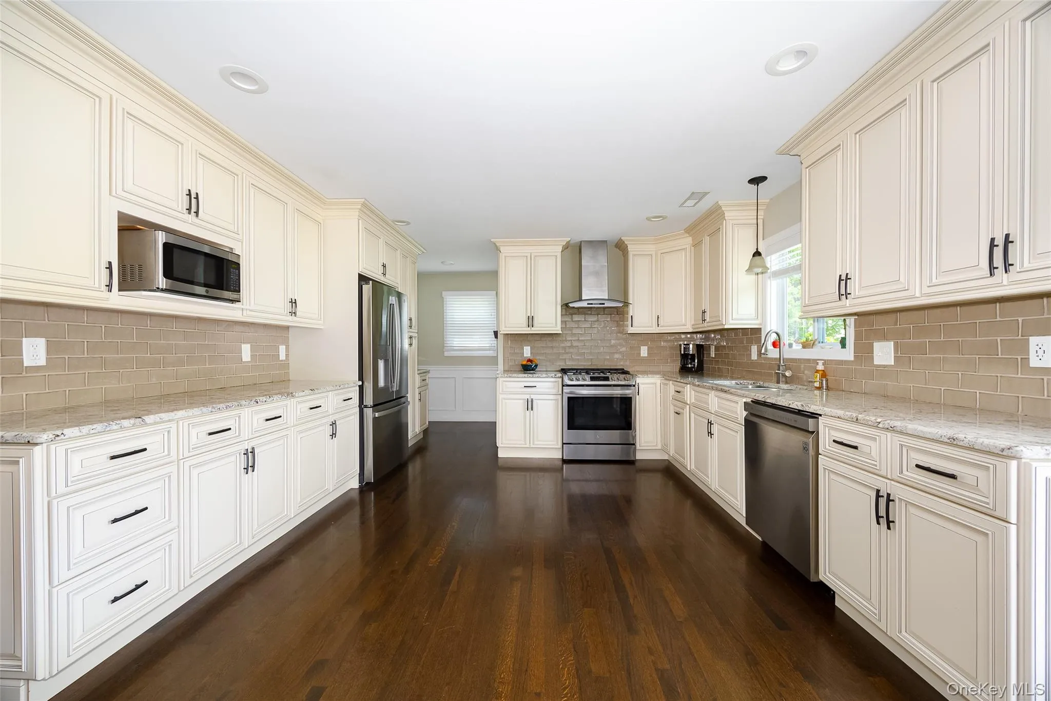 12 Hi View Road, Wappinger, NY, 3 Bedrooms Bedrooms, 7 Rooms Rooms,3 BathroomsBathrooms,Residential,For Rent,Hi View,0,1022149 12 Hi View Road, Wappinger, NY, 3 Bedrooms Bedrooms, 7 Rooms Rooms,3 BathroomsBathrooms,Residential,For Rent,Hi View,0,1022149