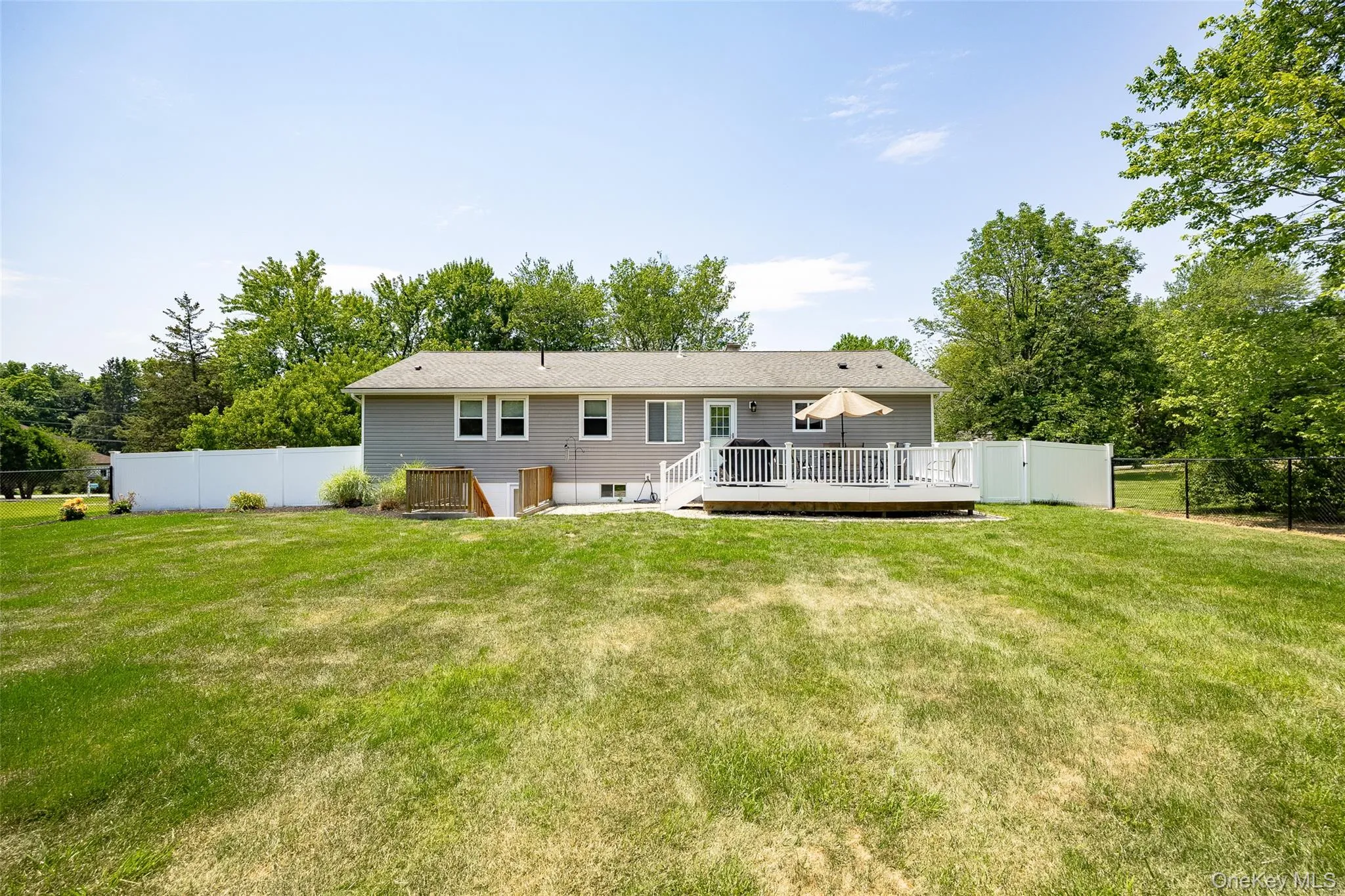 12 Hi View Road, Wappinger, NY, 3 Bedrooms Bedrooms, 7 Rooms Rooms,3 BathroomsBathrooms,Residential,For Rent,Hi View,0,1022149 12 Hi View Road, Wappinger, NY, 3 Bedrooms Bedrooms, 7 Rooms Rooms,3 BathroomsBathrooms,Residential,For Rent,Hi View,0,1022149