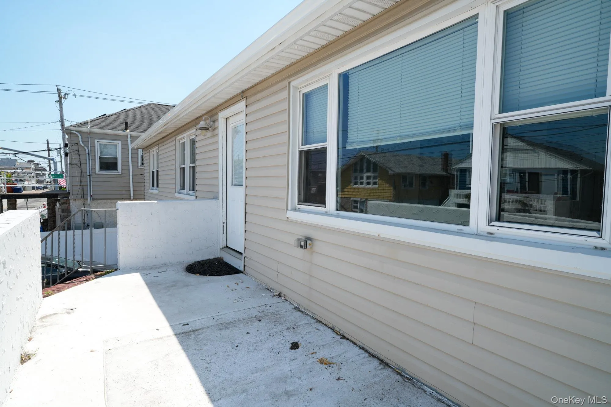 59 Troy Avenue, Hempstead, NY, 3 Bedrooms Bedrooms, 6 Rooms Rooms,2 BathroomsBathrooms,Residential Lease,For Rent,Troy,0,1022154 59 Troy Avenue, Hempstead, NY, 3 Bedrooms Bedrooms, 6 Rooms Rooms,2 BathroomsBathrooms,Residential Lease,For Rent,Troy,0,1022154
