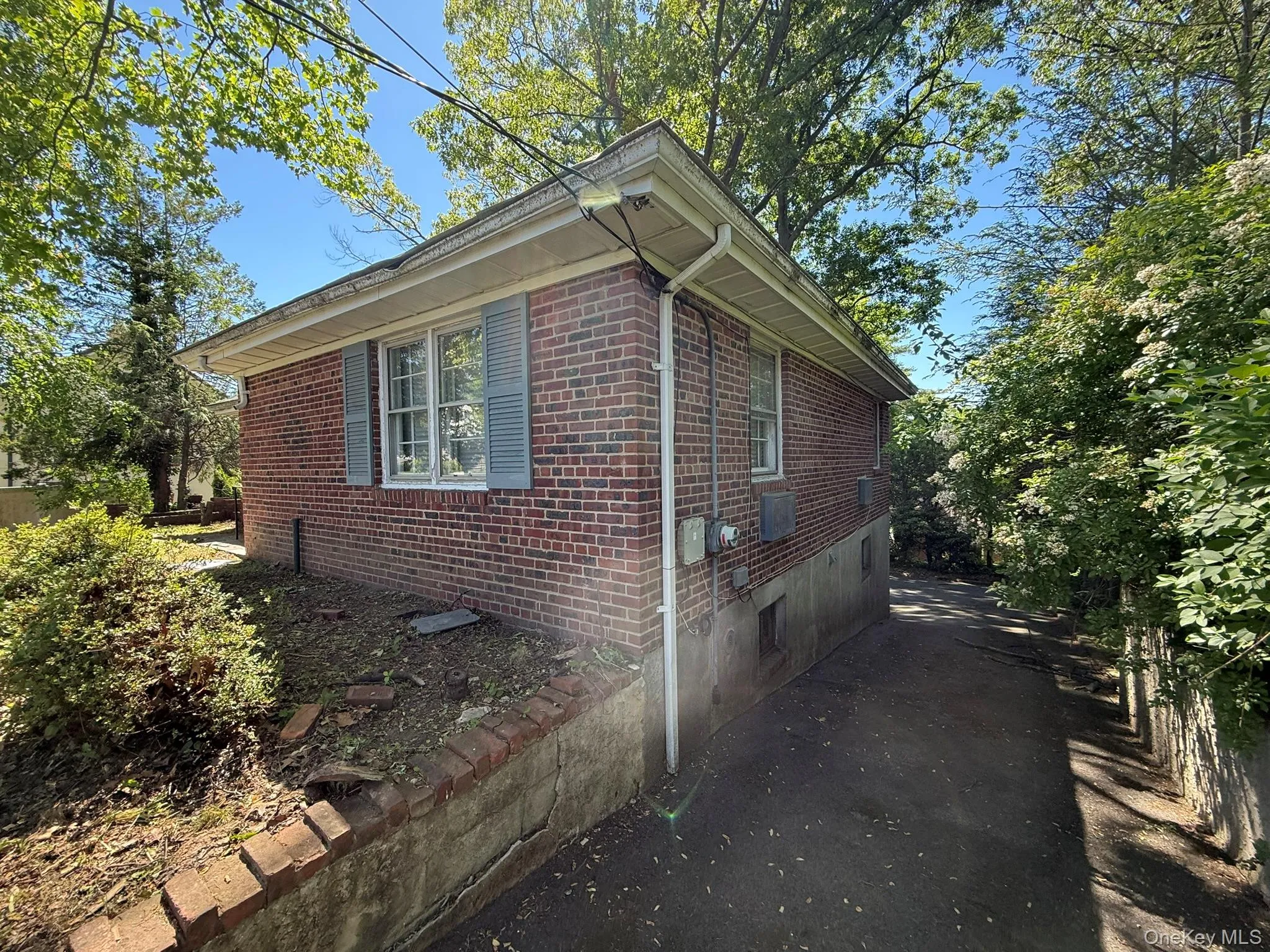177 Longvue Terrace, Yonkers, NY, 2 Bedrooms Bedrooms, 5 Rooms Rooms,1 BathroomBathrooms,Residential,For Rent,Longvue,0,1022159 177 Longvue Terrace, Yonkers, NY, 2 Bedrooms Bedrooms, 5 Rooms Rooms,1 BathroomBathrooms,Residential,For Rent,Longvue,0,1022159