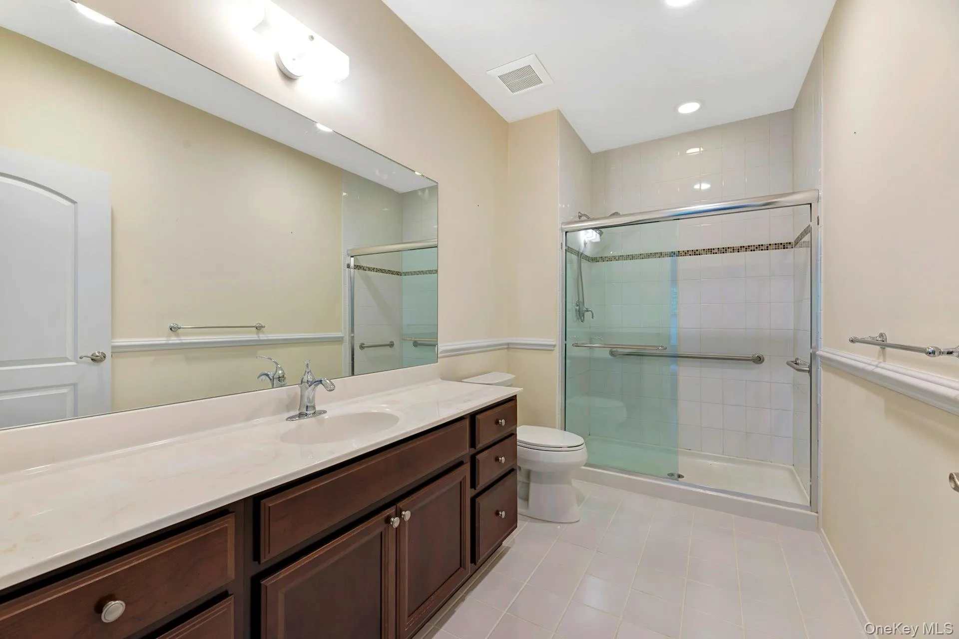 159 Stoneleigh Drive, Riverhead, NY, 2 Bedrooms Bedrooms, 7 Rooms Rooms,3 BathroomsBathrooms,Residential,For Rent,Stoneleigh,0,1022160 159 Stoneleigh Drive, Riverhead, NY, 2 Bedrooms Bedrooms, 7 Rooms Rooms,3 BathroomsBathrooms,Residential,For Rent,Stoneleigh,0,1022160