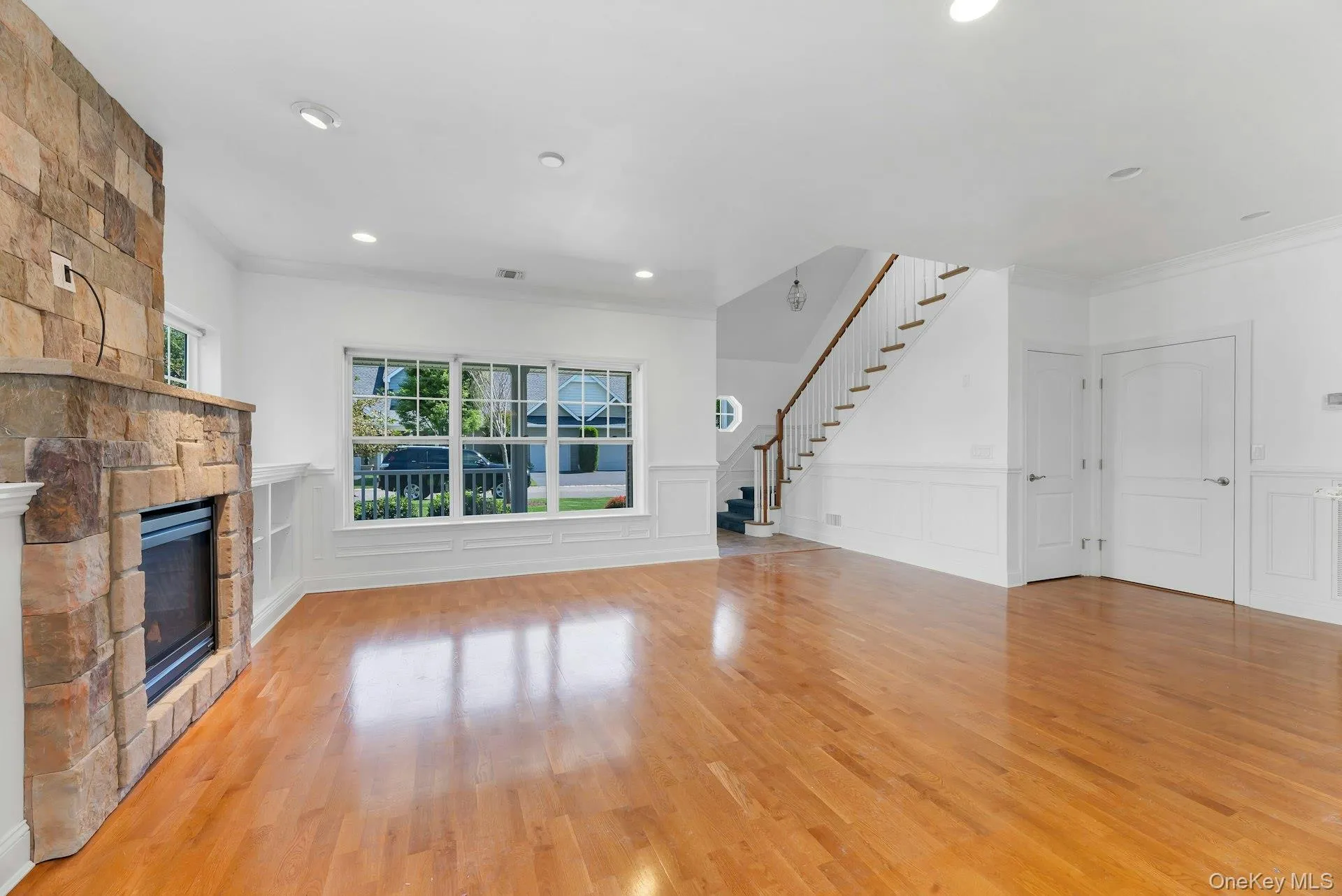 159 Stoneleigh Drive, Riverhead, NY, 2 Bedrooms Bedrooms, 7 Rooms Rooms,3 BathroomsBathrooms,Residential,For Rent,Stoneleigh,0,1022160 159 Stoneleigh Drive, Riverhead, NY, 2 Bedrooms Bedrooms, 7 Rooms Rooms,3 BathroomsBathrooms,Residential,For Rent,Stoneleigh,0,1022160