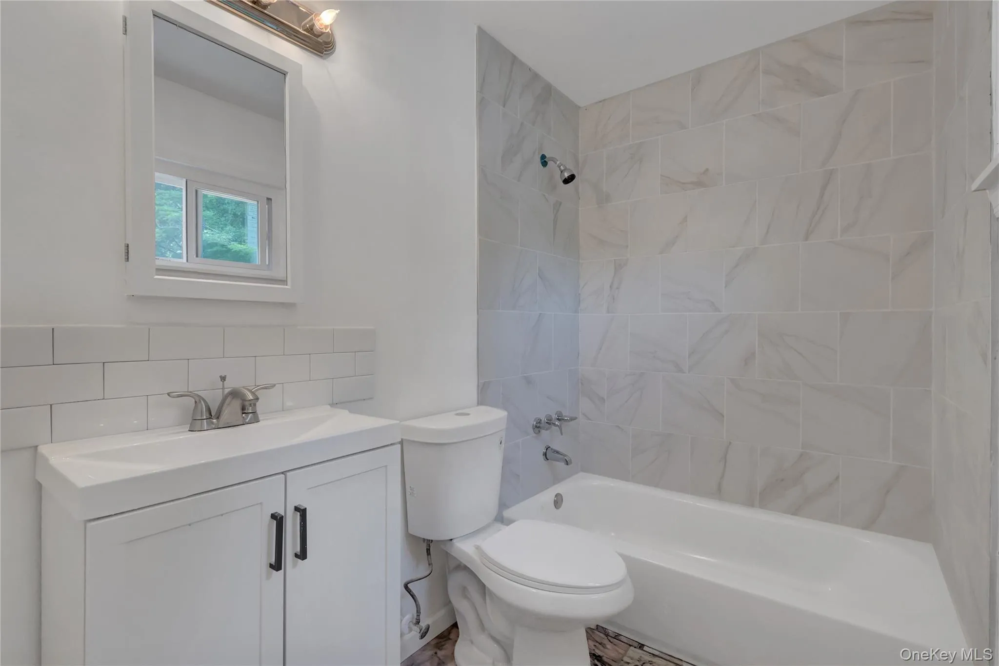 6 Stonington Circle, Babylon, NY, 5 Bedrooms Bedrooms, 8 Rooms Rooms,3 BathroomsBathrooms,Residential,For Rent,Stonington,0,1022162 6 Stonington Circle, Babylon, NY, 5 Bedrooms Bedrooms, 8 Rooms Rooms,3 BathroomsBathrooms,Residential,For Rent,Stonington,0,1022162