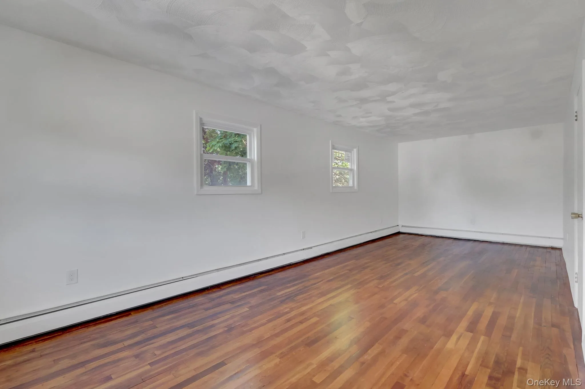 6 Stonington Circle, Babylon, NY, 5 Bedrooms Bedrooms, 8 Rooms Rooms,3 BathroomsBathrooms,Residential,For Rent,Stonington,0,1022162 6 Stonington Circle, Babylon, NY, 5 Bedrooms Bedrooms, 8 Rooms Rooms,3 BathroomsBathrooms,Residential,For Rent,Stonington,0,1022162