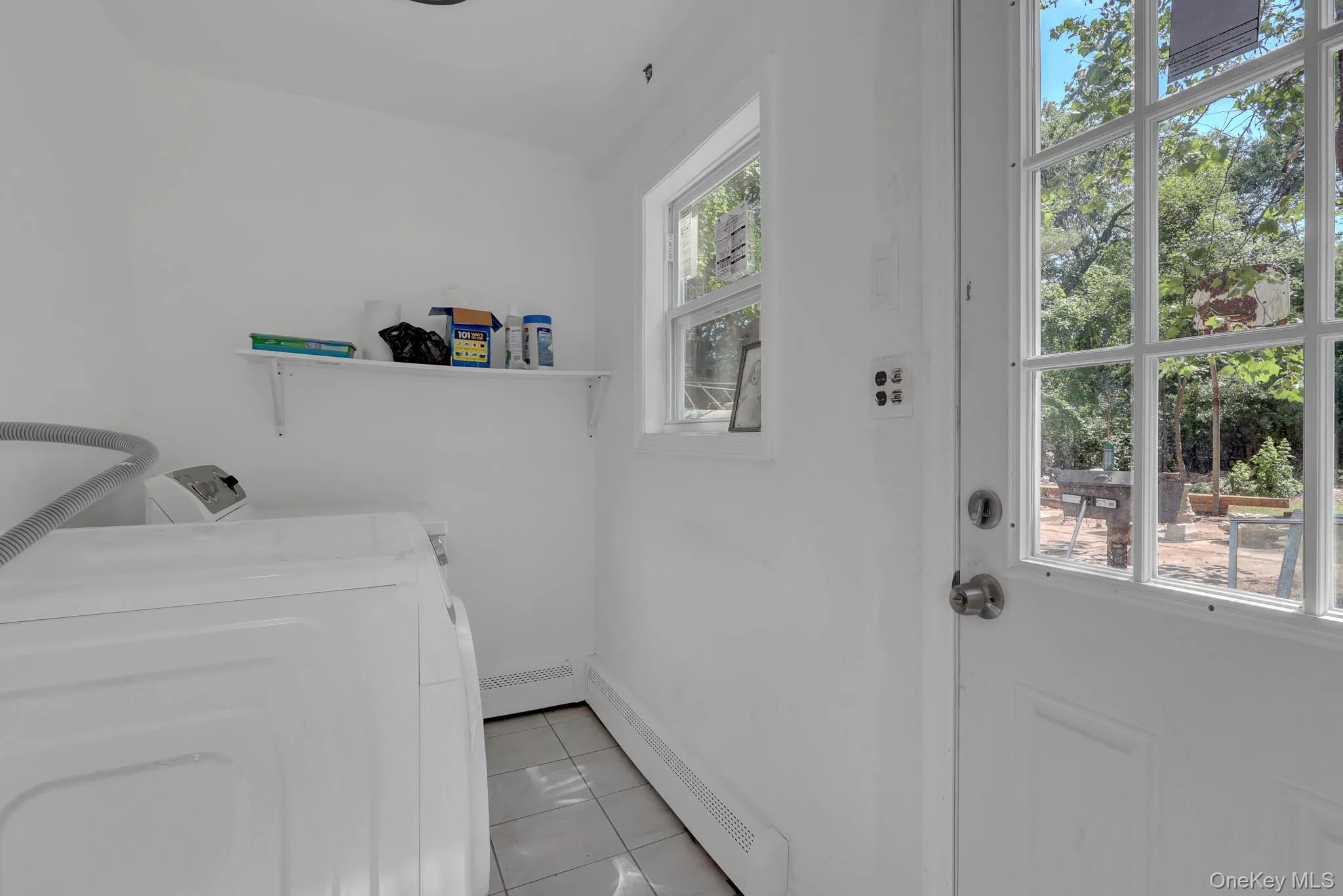 6 Stonington Circle, Babylon, NY, 5 Bedrooms Bedrooms, 8 Rooms Rooms,3 BathroomsBathrooms,Residential,For Rent,Stonington,0,1022162 6 Stonington Circle, Babylon, NY, 5 Bedrooms Bedrooms, 8 Rooms Rooms,3 BathroomsBathrooms,Residential,For Rent,Stonington,0,1022162