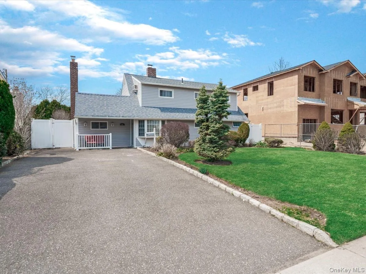 34 Hedge Lane, Hempstead, NY, 5 Bedrooms Bedrooms, 9 Rooms Rooms,2 BathroomsBathrooms,Residential,For Rent,Hedge,0,1022166 34 Hedge Lane, Hempstead, NY, 5 Bedrooms Bedrooms, 9 Rooms Rooms,2 BathroomsBathrooms,Residential,For Rent,Hedge,0,1022166