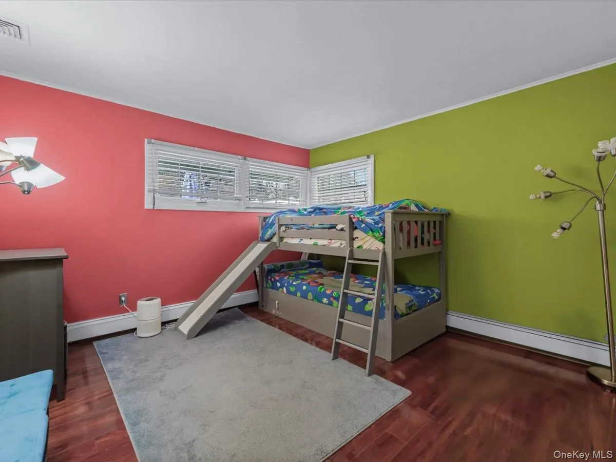 34 Hedge Lane, Hempstead, NY, 5 Bedrooms Bedrooms, 9 Rooms Rooms,2 BathroomsBathrooms,Residential,For Rent,Hedge,0,1022166 34 Hedge Lane, Hempstead, NY, 5 Bedrooms Bedrooms, 9 Rooms Rooms,2 BathroomsBathrooms,Residential,For Rent,Hedge,0,1022166