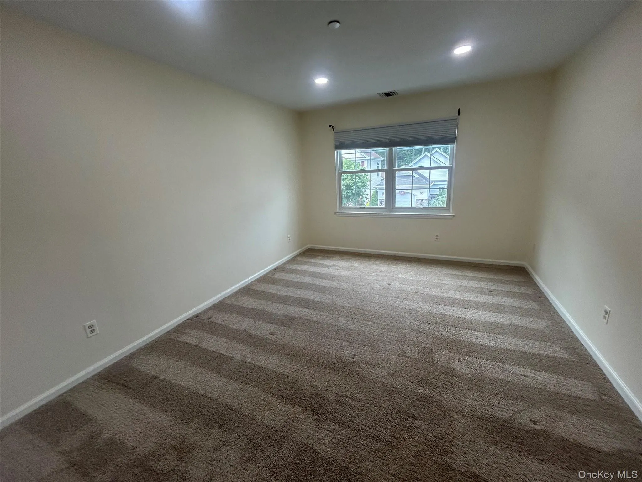 82 Kate Circle, Brookhaven, NY, 2 Bedrooms Bedrooms, 6 Rooms Rooms,2 BathroomsBathrooms,Residential,For Rent,Kate,0,1022168 82 Kate Circle, Brookhaven, NY, 2 Bedrooms Bedrooms, 6 Rooms Rooms,2 BathroomsBathrooms,Residential,For Rent,Kate,0,1022168