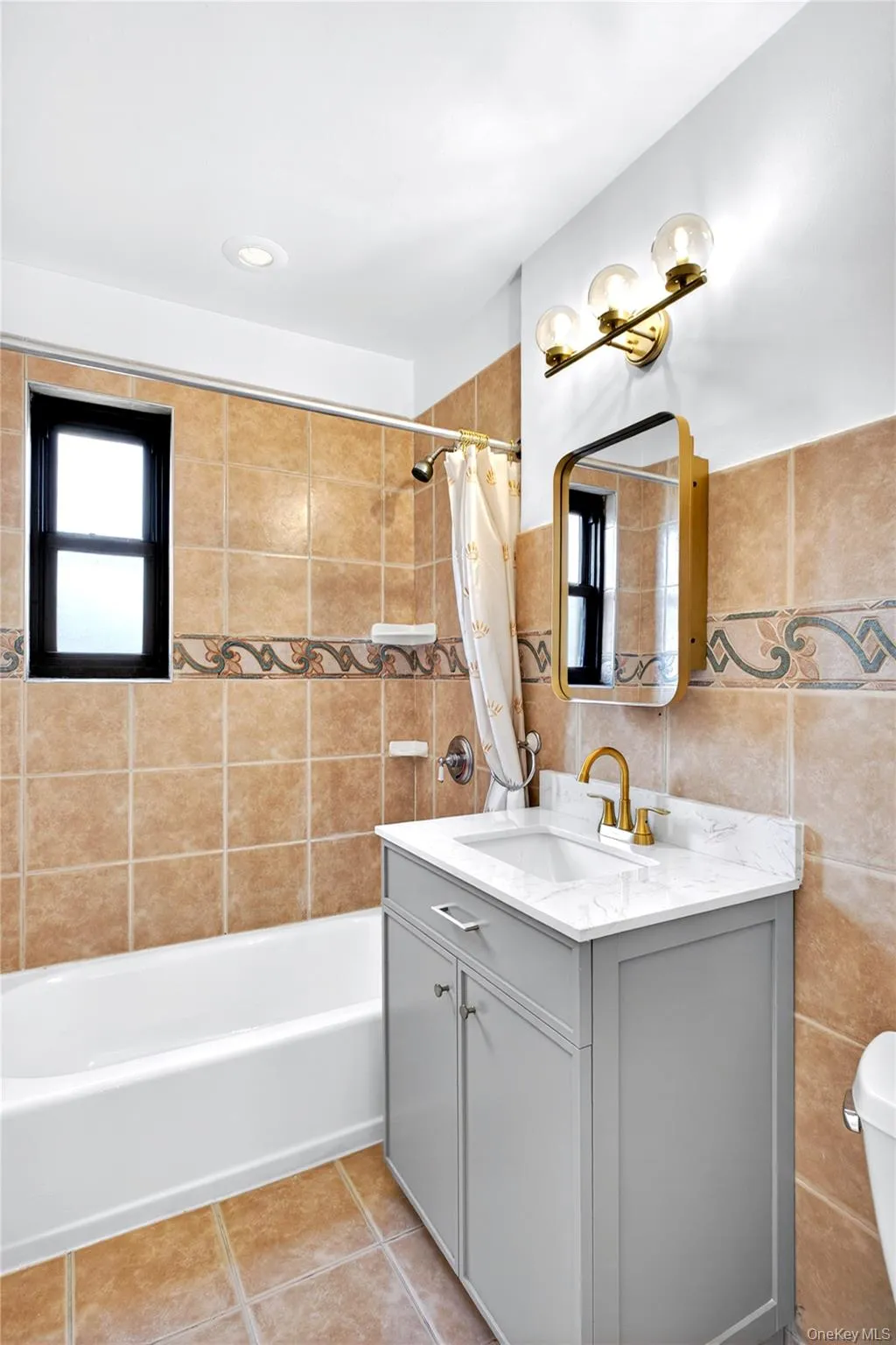 160-28 17th Avenue, New York, NY, 2 Bedrooms Bedrooms, 5 Rooms Rooms,1 BathroomBathrooms,Residential,For Rent,17th,0,1022169 160-28 17th Avenue, New York, NY, 2 Bedrooms Bedrooms, 5 Rooms Rooms,1 BathroomBathrooms,Residential,For Rent,17th,0,1022169