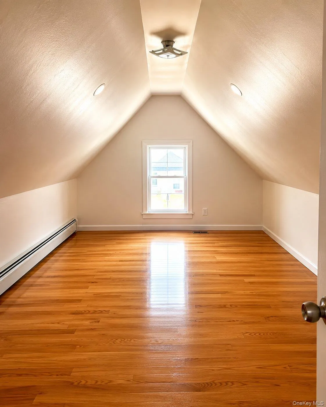 104-47 37th Road, New York, NY, 6 Bedrooms Bedrooms, 11 Rooms Rooms,2 BathroomsBathrooms,Residential,For Rent,37th,0,1022171 104-47 37th Road, New York, NY, 6 Bedrooms Bedrooms, 11 Rooms Rooms,2 BathroomsBathrooms,Residential,For Rent,37th,0,1022171