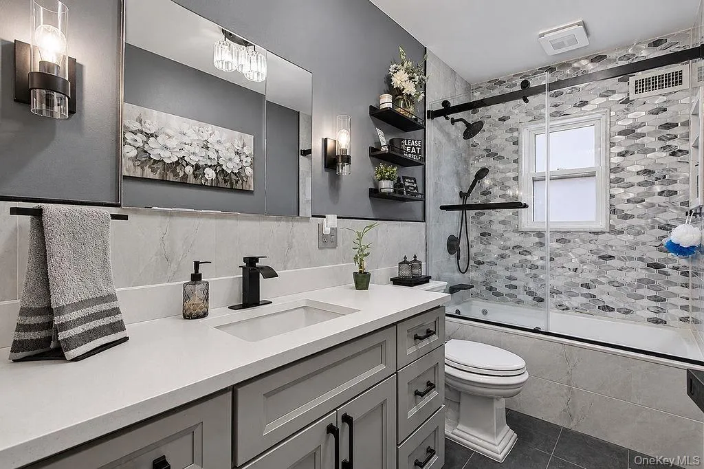 159-48 91st Street, New York, NY, 3 Bedrooms Bedrooms, 10 Rooms Rooms,1 BathroomBathrooms,Residential,For Rent,91st,0,1022175 159-48 91st Street, New York, NY, 3 Bedrooms Bedrooms, 10 Rooms Rooms,1 BathroomBathrooms,Residential,For Rent,91st,0,1022175