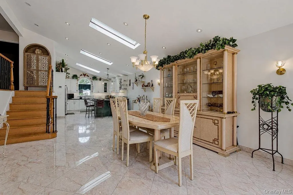159-48 91st Street, New York, NY, 3 Bedrooms Bedrooms, 10 Rooms Rooms,1 BathroomBathrooms,Residential,For Rent,91st,0,1022175 159-48 91st Street, New York, NY, 3 Bedrooms Bedrooms, 10 Rooms Rooms,1 BathroomBathrooms,Residential,For Rent,91st,0,1022175