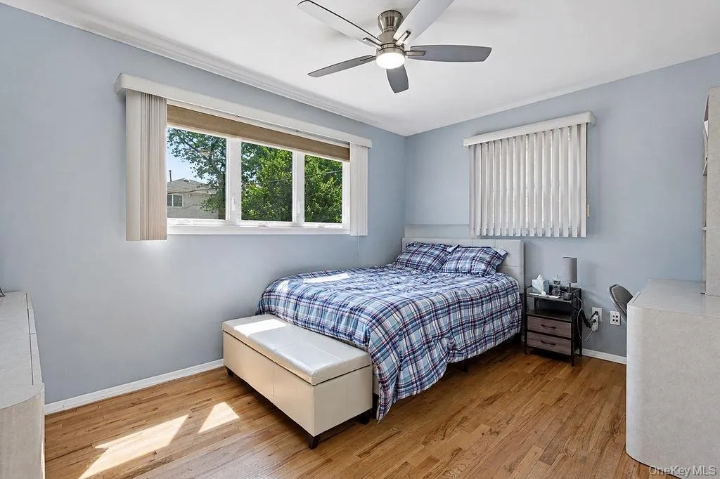 159-48 91st Street, New York, NY, 3 Bedrooms Bedrooms, 10 Rooms Rooms,1 BathroomBathrooms,Residential,For Rent,91st,0,1022175 159-48 91st Street, New York, NY, 3 Bedrooms Bedrooms, 10 Rooms Rooms,1 BathroomBathrooms,Residential,For Rent,91st,0,1022175