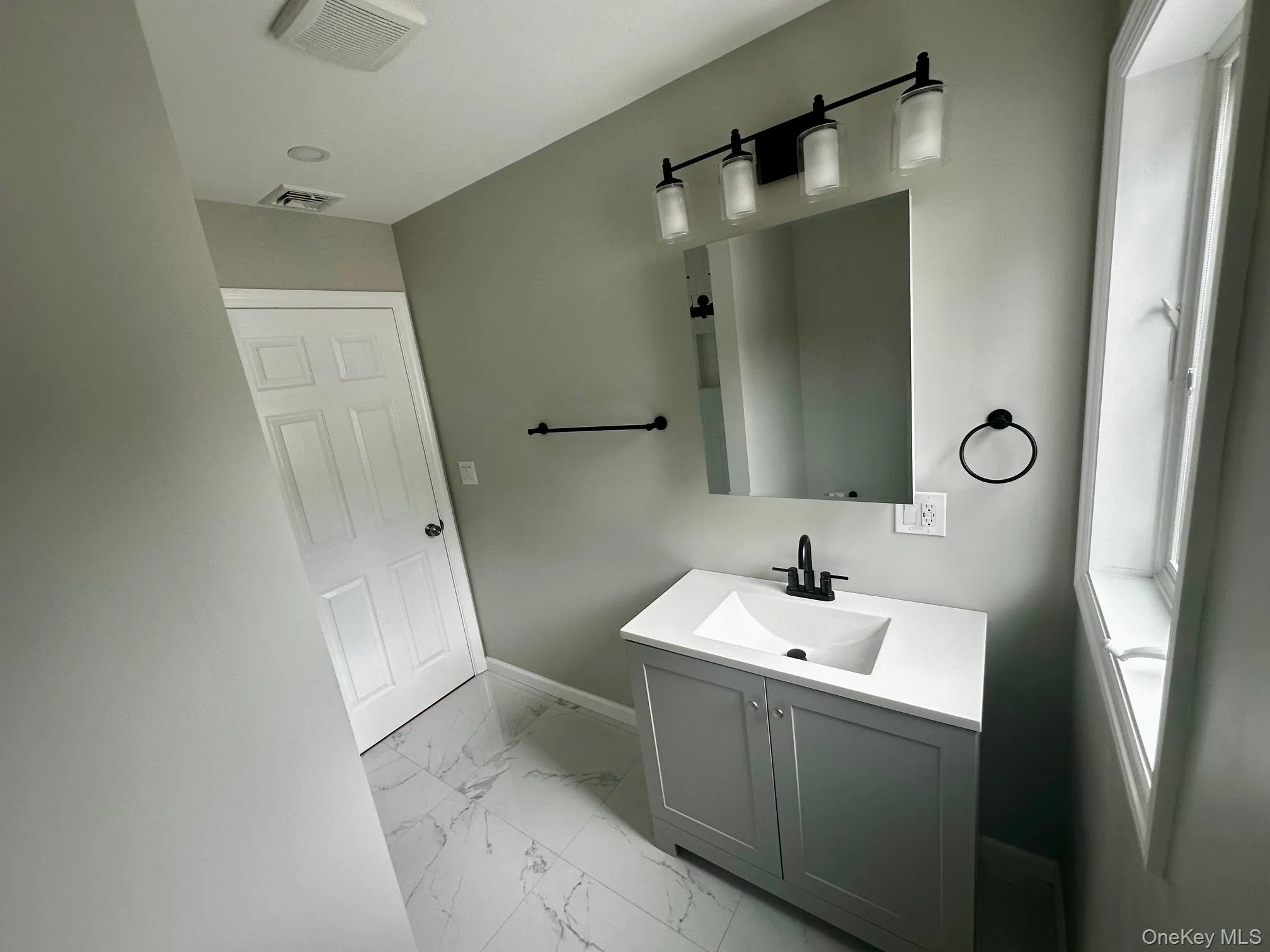 21 Batavia Place, Harrison, NY, 4 Bedrooms Bedrooms, 8 Rooms Rooms,2 BathroomsBathrooms,Residential Lease,For Rent,Batavia,0,1022176 21 Batavia Place, Harrison, NY, 4 Bedrooms Bedrooms, 8 Rooms Rooms,2 BathroomsBathrooms,Residential Lease,For Rent,Batavia,0,1022176