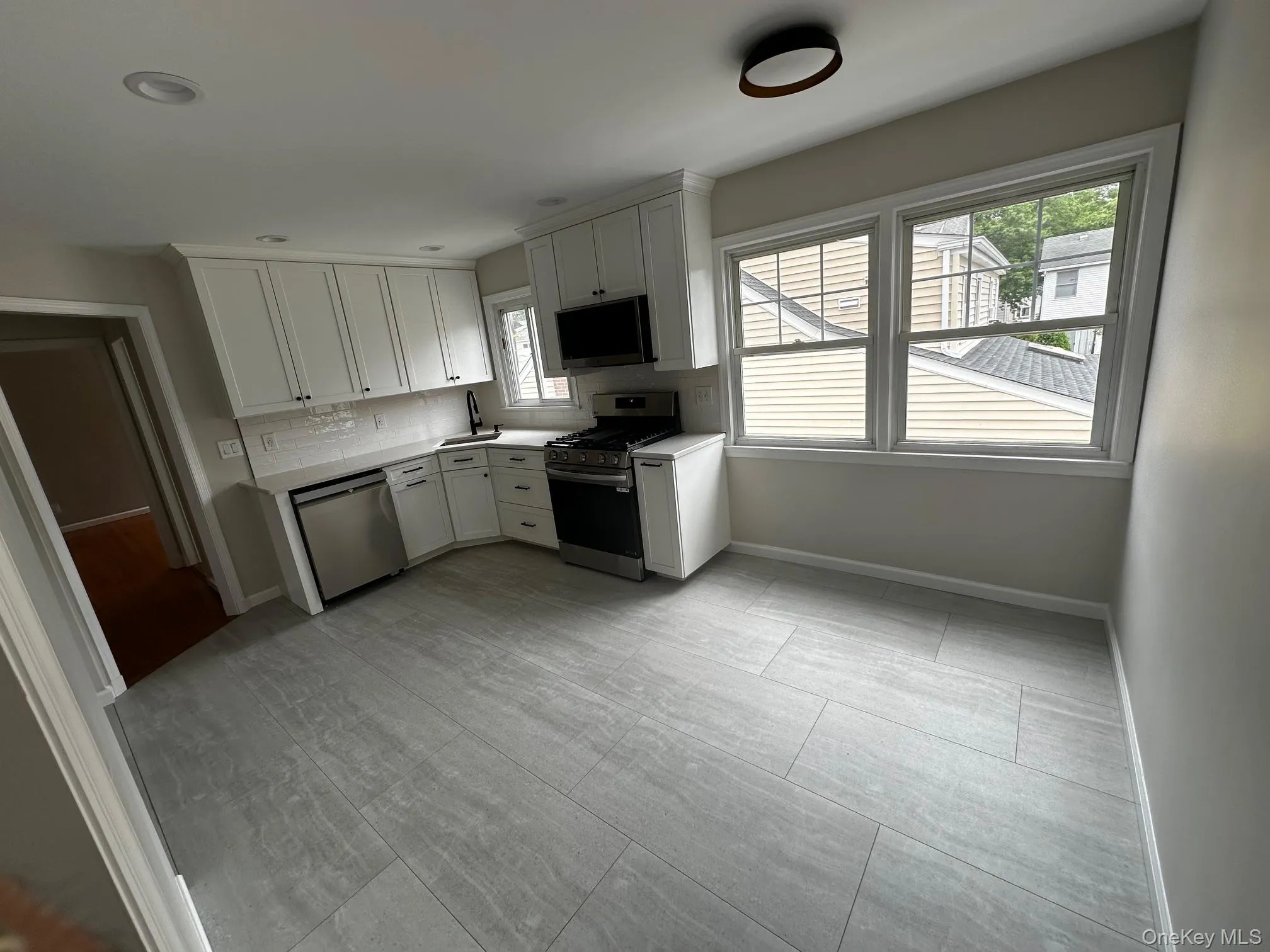 21 Batavia Place, Harrison, NY, 4 Bedrooms Bedrooms, 8 Rooms Rooms,2 BathroomsBathrooms,Residential Lease,For Rent,Batavia,0,1022176 21 Batavia Place, Harrison, NY, 4 Bedrooms Bedrooms, 8 Rooms Rooms,2 BathroomsBathrooms,Residential Lease,For Rent,Batavia,0,1022176