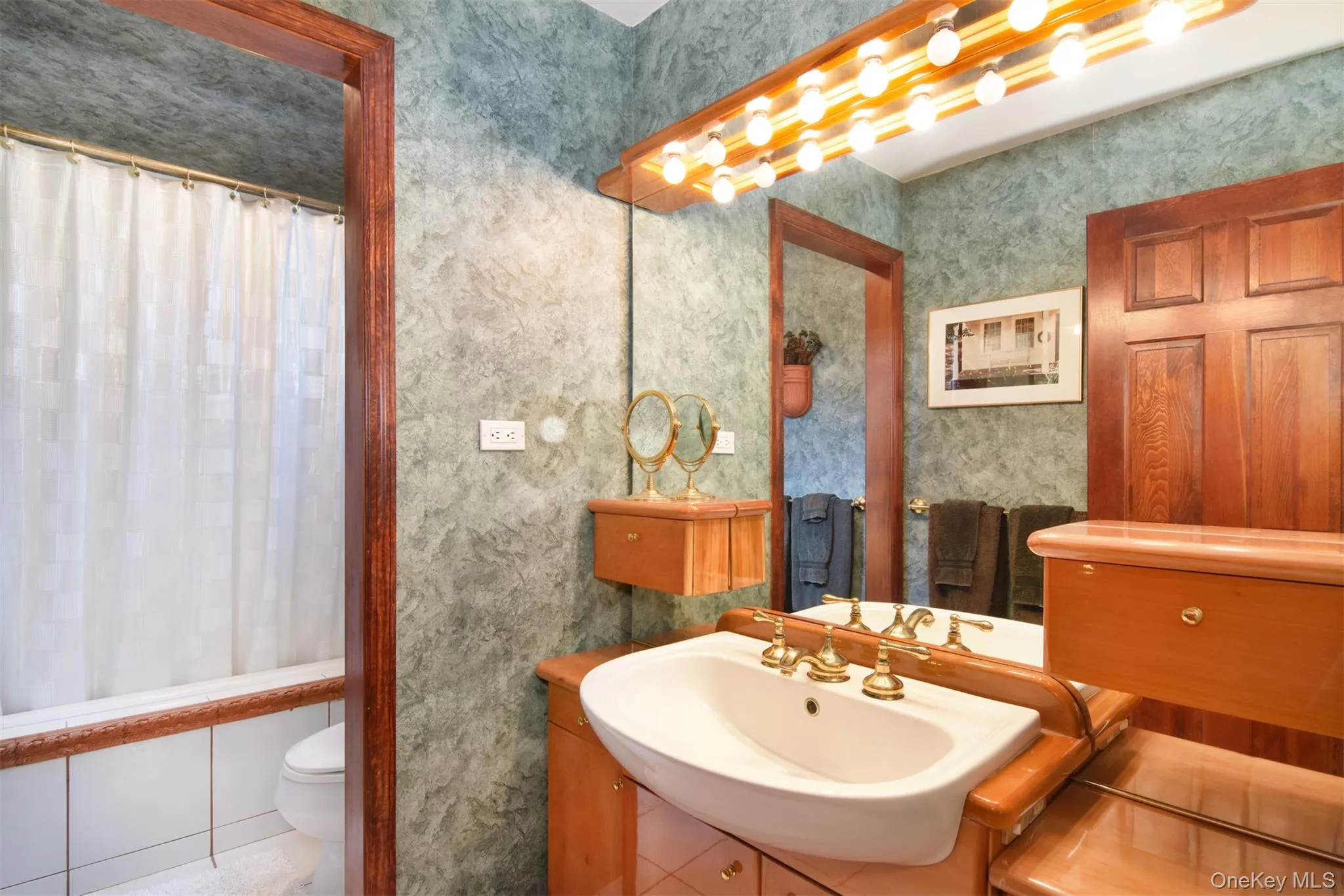 353 Mountain Road, Greenburgh, NY, 4 Bedrooms Bedrooms, 13 Rooms Rooms,5 BathroomsBathrooms,Residential,For Rent,Mountain,0,1022183 353 Mountain Road, Greenburgh, NY, 4 Bedrooms Bedrooms, 13 Rooms Rooms,5 BathroomsBathrooms,Residential,For Rent,Mountain,0,1022183