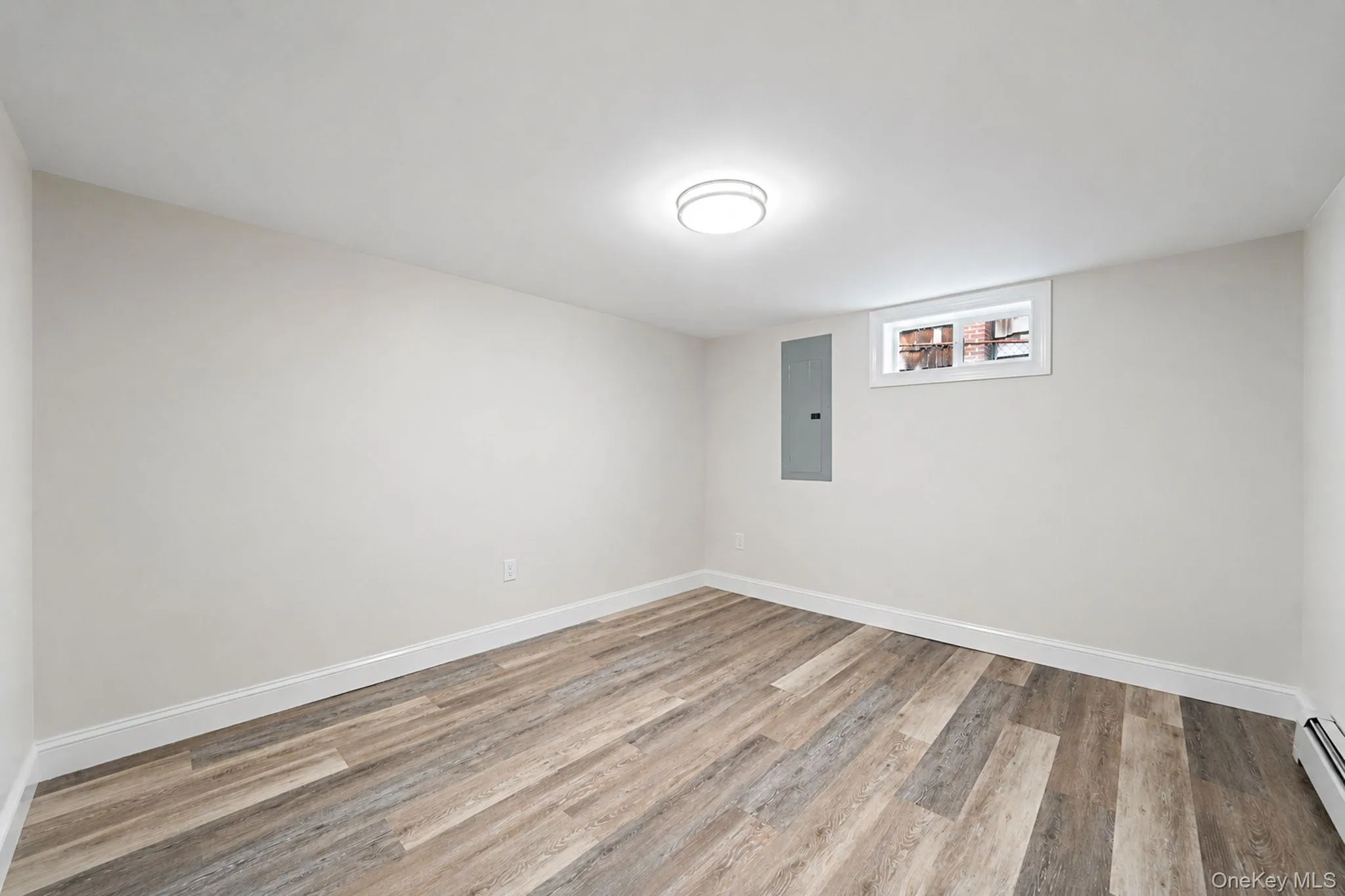 245 Melville Road, Huntington, NY, 4 Bedrooms Bedrooms, 8 Rooms Rooms,2 BathroomsBathrooms,Residential,For Rent,Melville,0,1022184 245 Melville Road, Huntington, NY, 4 Bedrooms Bedrooms, 8 Rooms Rooms,2 BathroomsBathrooms,Residential,For Rent,Melville,0,1022184