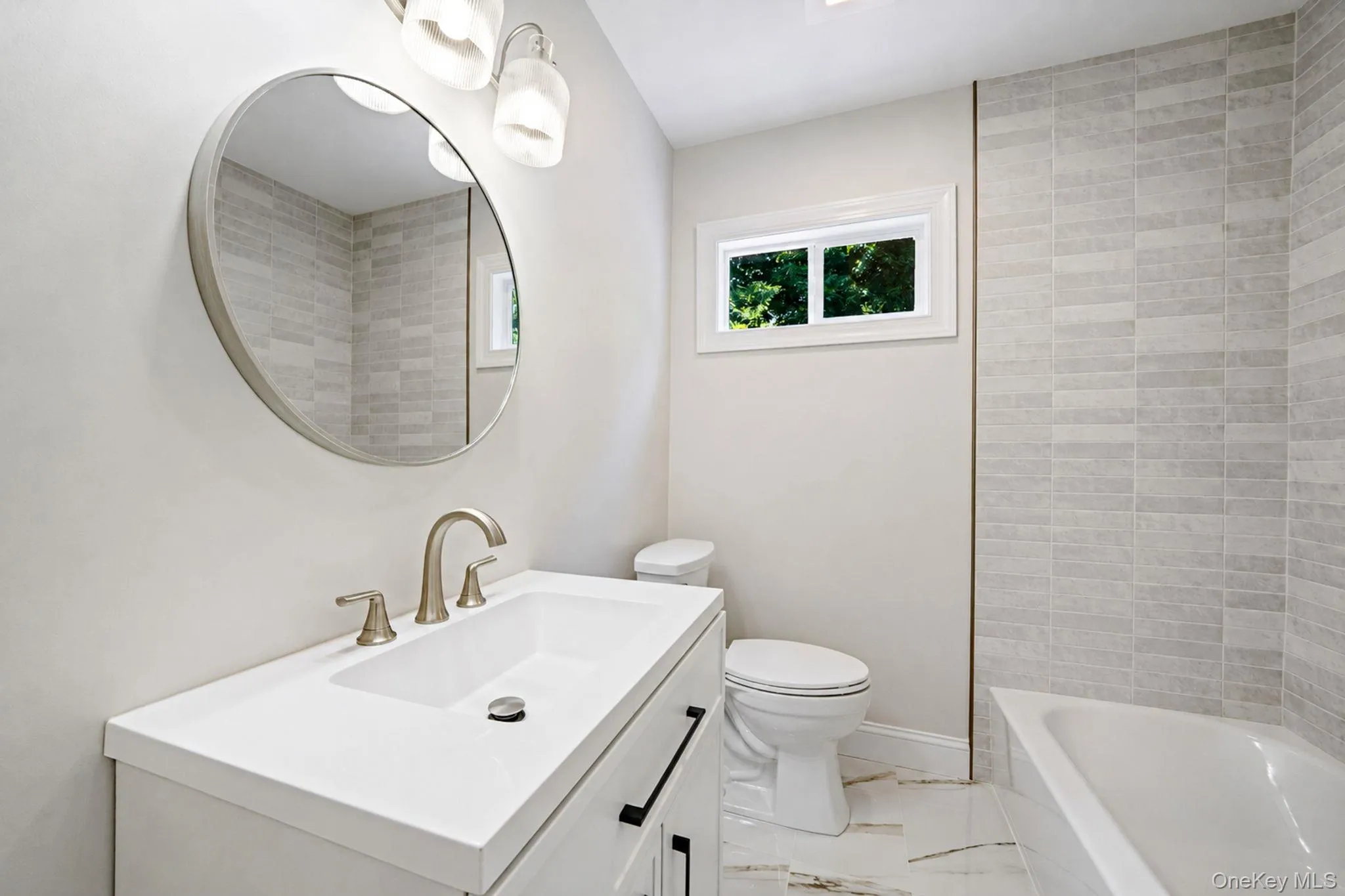 245 Melville Road, Huntington, NY, 4 Bedrooms Bedrooms, 8 Rooms Rooms,2 BathroomsBathrooms,Residential,For Rent,Melville,0,1022184 245 Melville Road, Huntington, NY, 4 Bedrooms Bedrooms, 8 Rooms Rooms,2 BathroomsBathrooms,Residential,For Rent,Melville,0,1022184