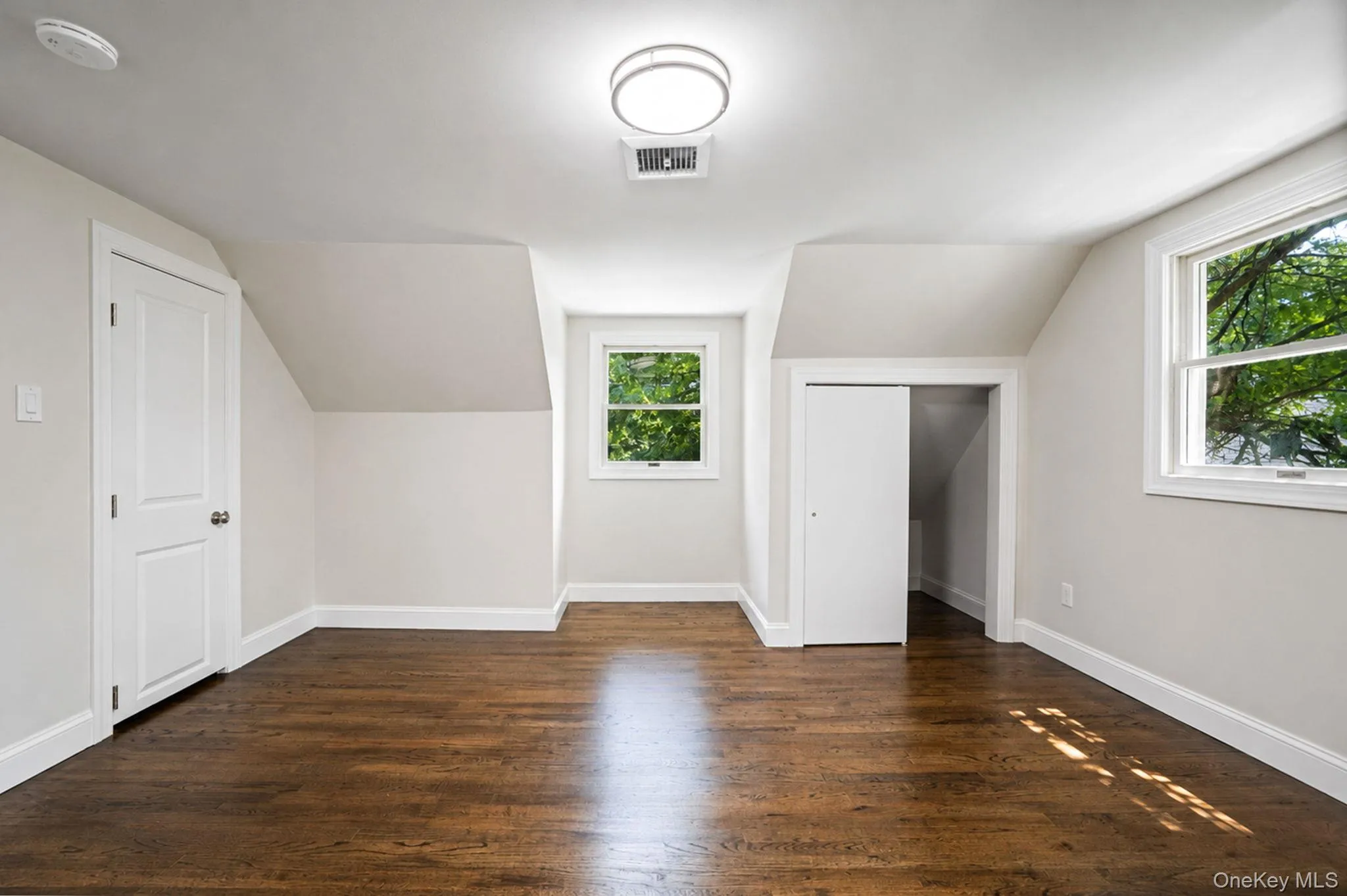 245 Melville Road, Huntington, NY, 4 Bedrooms Bedrooms, 8 Rooms Rooms,2 BathroomsBathrooms,Residential,For Rent,Melville,0,1022184 245 Melville Road, Huntington, NY, 4 Bedrooms Bedrooms, 8 Rooms Rooms,2 BathroomsBathrooms,Residential,For Rent,Melville,0,1022184