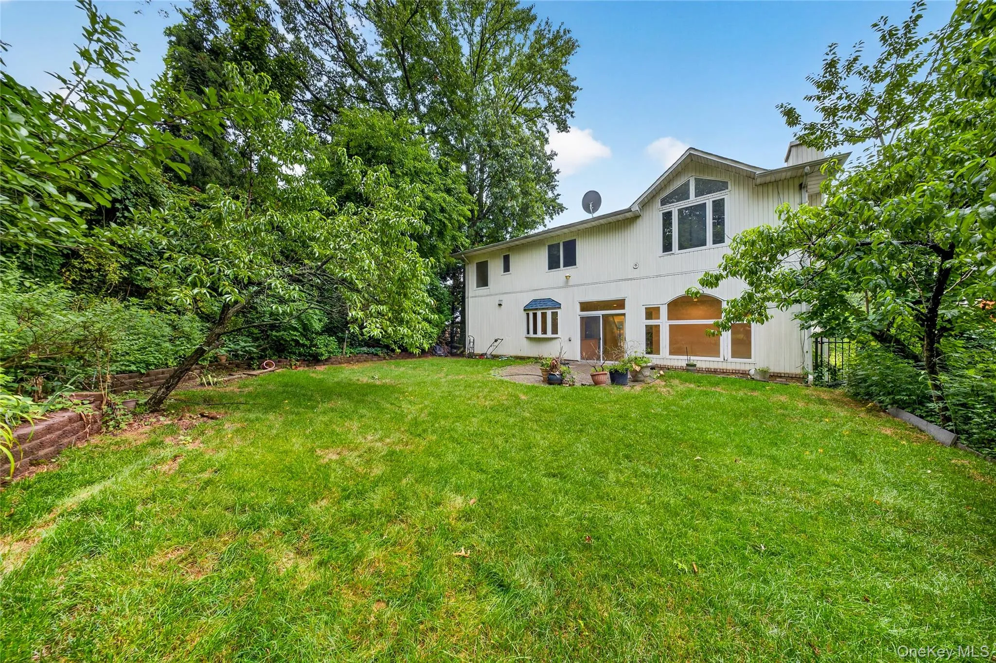 71-57 Douglaston Parkway, New York, NY, 7 Bedrooms Bedrooms, 15 Rooms Rooms,5 BathroomsBathrooms,Residential,For Rent,Douglaston,0,1022188 71-57 Douglaston Parkway, New York, NY, 7 Bedrooms Bedrooms, 15 Rooms Rooms,5 BathroomsBathrooms,Residential,For Rent,Douglaston,0,1022188