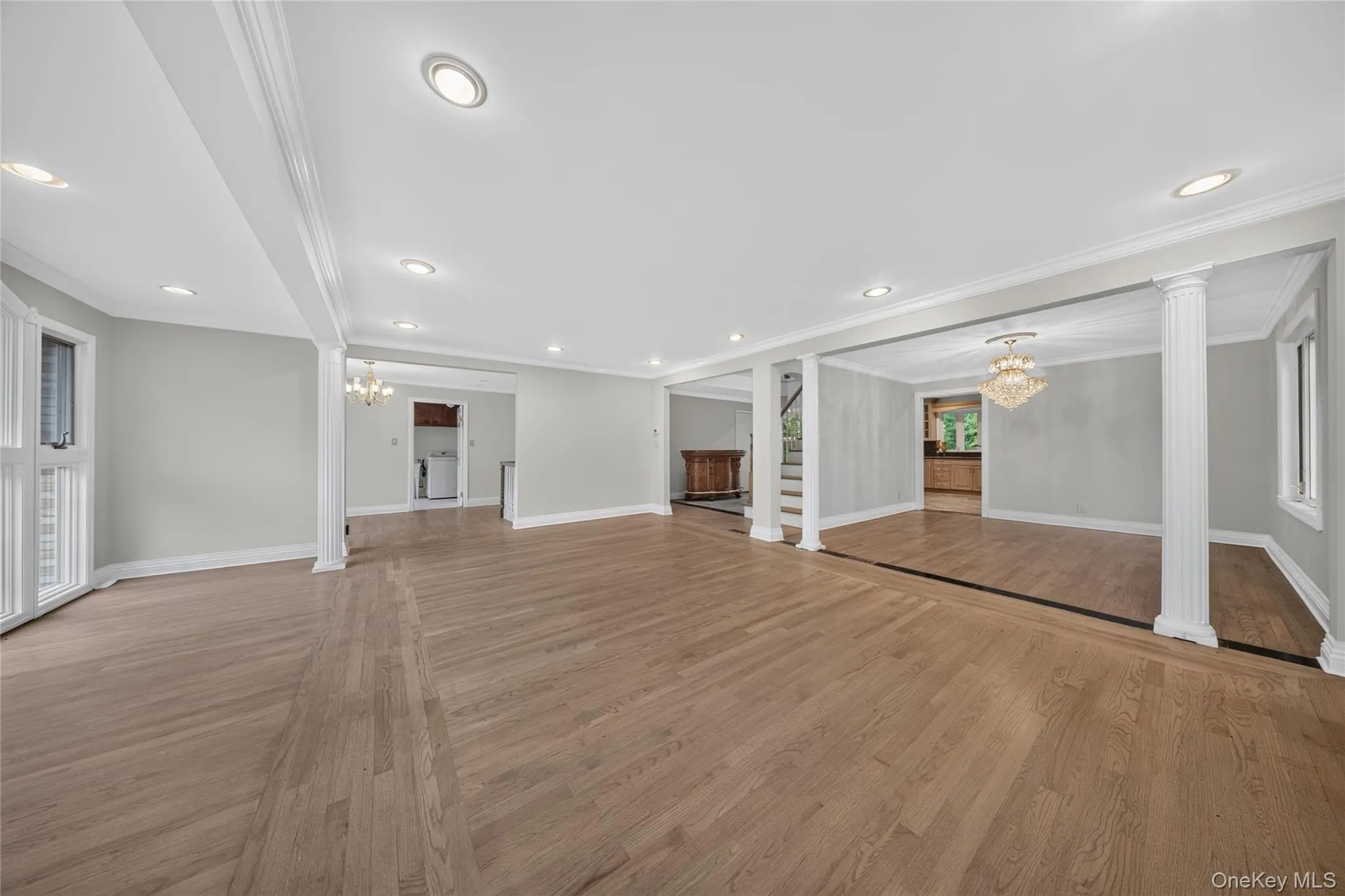 71-57 Douglaston Parkway, New York, NY, 7 Bedrooms Bedrooms, 15 Rooms Rooms,5 BathroomsBathrooms,Residential,For Rent,Douglaston,0,1022188 71-57 Douglaston Parkway, New York, NY, 7 Bedrooms Bedrooms, 15 Rooms Rooms,5 BathroomsBathrooms,Residential,For Rent,Douglaston,0,1022188