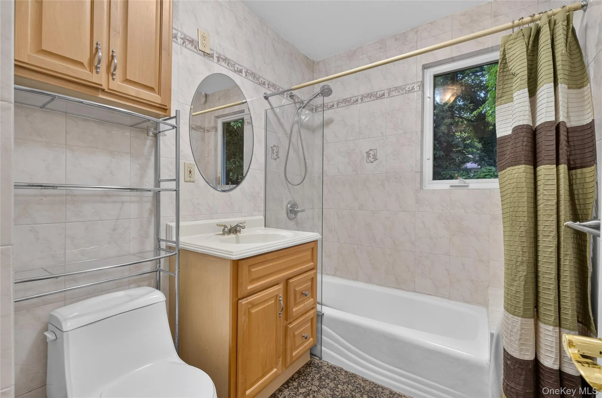 71-57 Douglaston Parkway, New York, NY, 7 Bedrooms Bedrooms, 15 Rooms Rooms,5 BathroomsBathrooms,Residential,For Rent,Douglaston,0,1022188 71-57 Douglaston Parkway, New York, NY, 7 Bedrooms Bedrooms, 15 Rooms Rooms,5 BathroomsBathrooms,Residential,For Rent,Douglaston,0,1022188