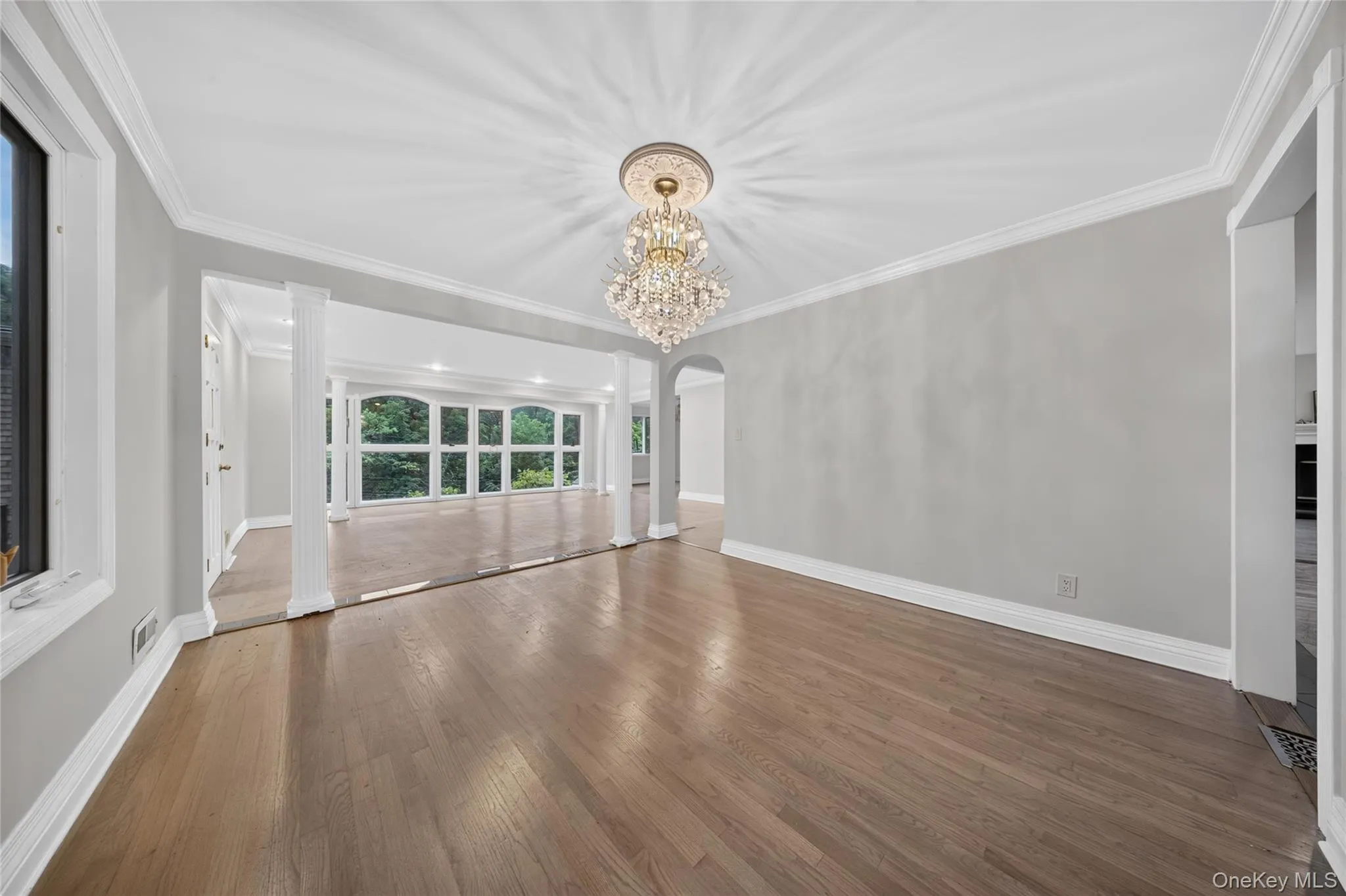 71-57 Douglaston Parkway, New York, NY, 7 Bedrooms Bedrooms, 15 Rooms Rooms,5 BathroomsBathrooms,Residential,For Rent,Douglaston,0,1022188 71-57 Douglaston Parkway, New York, NY, 7 Bedrooms Bedrooms, 15 Rooms Rooms,5 BathroomsBathrooms,Residential,For Rent,Douglaston,0,1022188