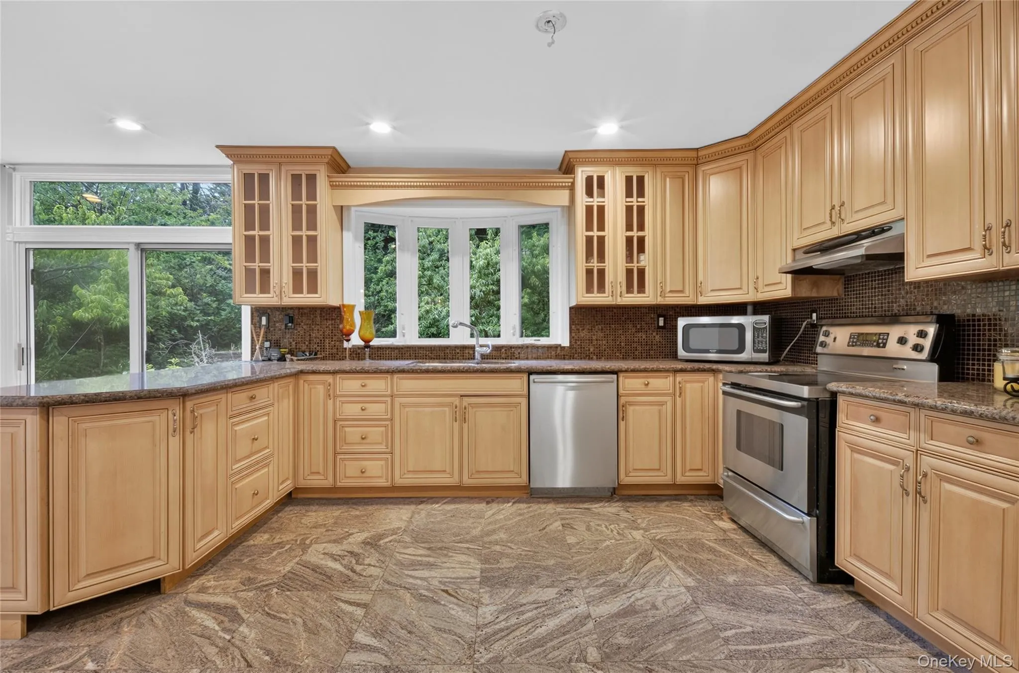 71-57 Douglaston Parkway, New York, NY, 7 Bedrooms Bedrooms, 15 Rooms Rooms,5 BathroomsBathrooms,Residential,For Rent,Douglaston,0,1022188 71-57 Douglaston Parkway, New York, NY, 7 Bedrooms Bedrooms, 15 Rooms Rooms,5 BathroomsBathrooms,Residential,For Rent,Douglaston,0,1022188