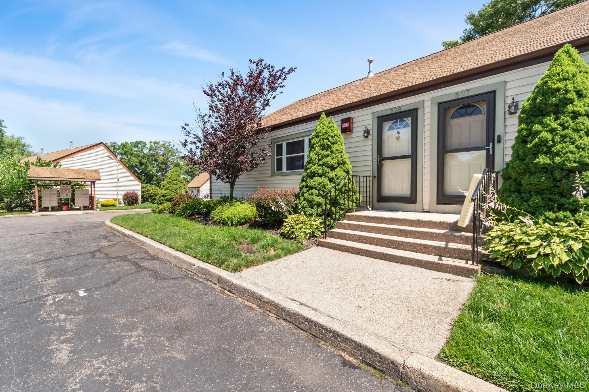 528 Lake Court, Brookhaven, NY, 2 Bedrooms Bedrooms, 5 Rooms Rooms,1 BathroomBathrooms,Residential,For Rent,Lake,0,1022189 528 Lake Court, Brookhaven, NY, 2 Bedrooms Bedrooms, 5 Rooms Rooms,1 BathroomBathrooms,Residential,For Rent,Lake,0,1022189