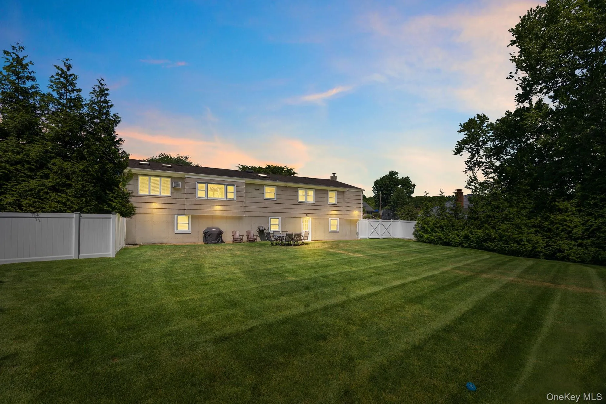 47 Wilson Street, Brookhaven, NY, 3 Bedrooms Bedrooms, 12 Rooms Rooms,2 BathroomsBathrooms,Residential,For Rent,Wilson,0,1022190 47 Wilson Street, Brookhaven, NY, 3 Bedrooms Bedrooms, 12 Rooms Rooms,2 BathroomsBathrooms,Residential,For Rent,Wilson,0,1022190
