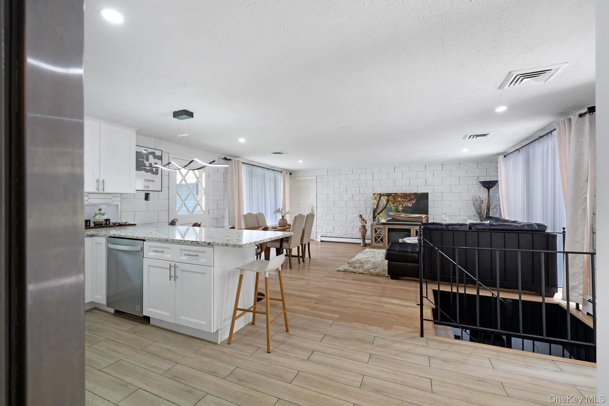 35 Kroeger Road, Thompson, NY, 3 Bedrooms Bedrooms, 9 Rooms Rooms,4 BathroomsBathrooms,Residential,For Rent,Kroeger,0,1022193 35 Kroeger Road, Thompson, NY, 3 Bedrooms Bedrooms, 9 Rooms Rooms,4 BathroomsBathrooms,Residential,For Rent,Kroeger,0,1022193