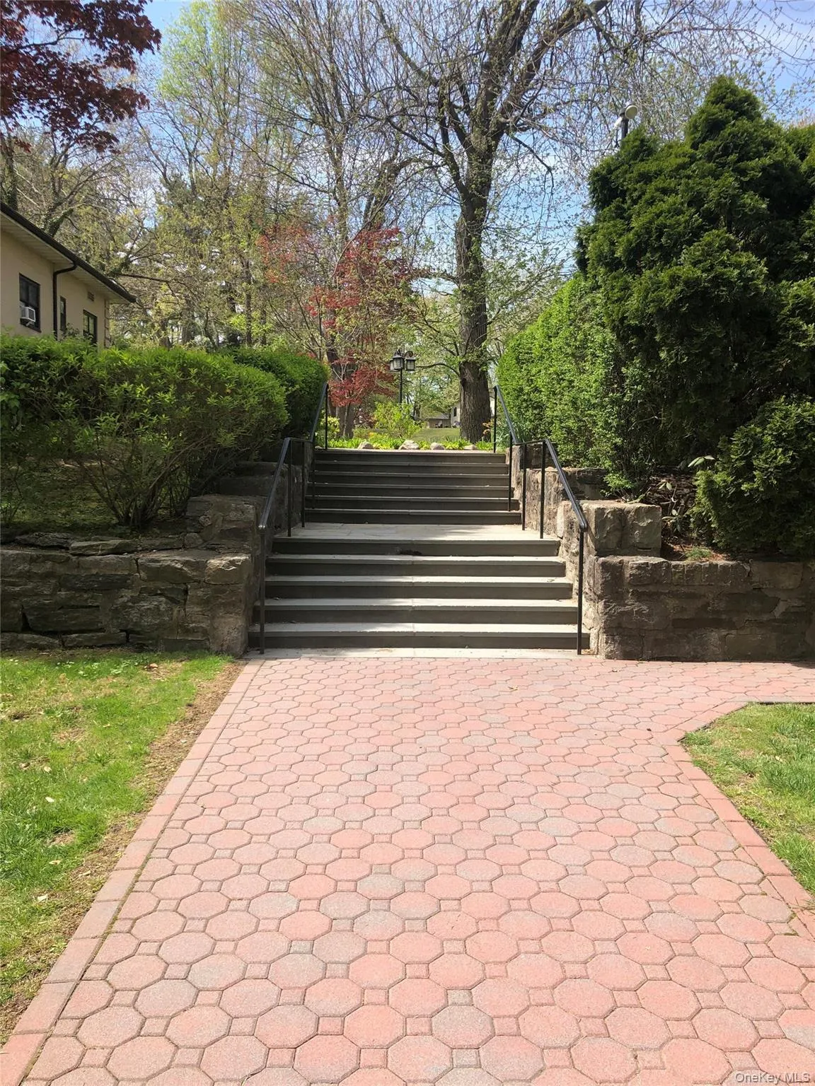 1217 California Road, Eastchester, NY, 2 Bedrooms Bedrooms, 5 Rooms Rooms,1 BathroomBathrooms,Residential,For Rent,California,0,1022196 1217 California Road, Eastchester, NY, 2 Bedrooms Bedrooms, 5 Rooms Rooms,1 BathroomBathrooms,Residential,For Rent,California,0,1022196
