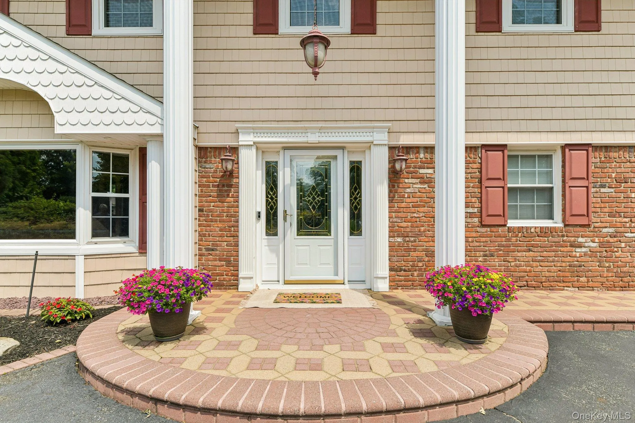 14 Thrush Court, Huntington, NY, 4 Bedrooms Bedrooms, 9 Rooms Rooms,2 BathroomsBathrooms,Residential,For Rent,Thrush,0,1022199 14 Thrush Court, Huntington, NY, 4 Bedrooms Bedrooms, 9 Rooms Rooms,2 BathroomsBathrooms,Residential,For Rent,Thrush,0,1022199