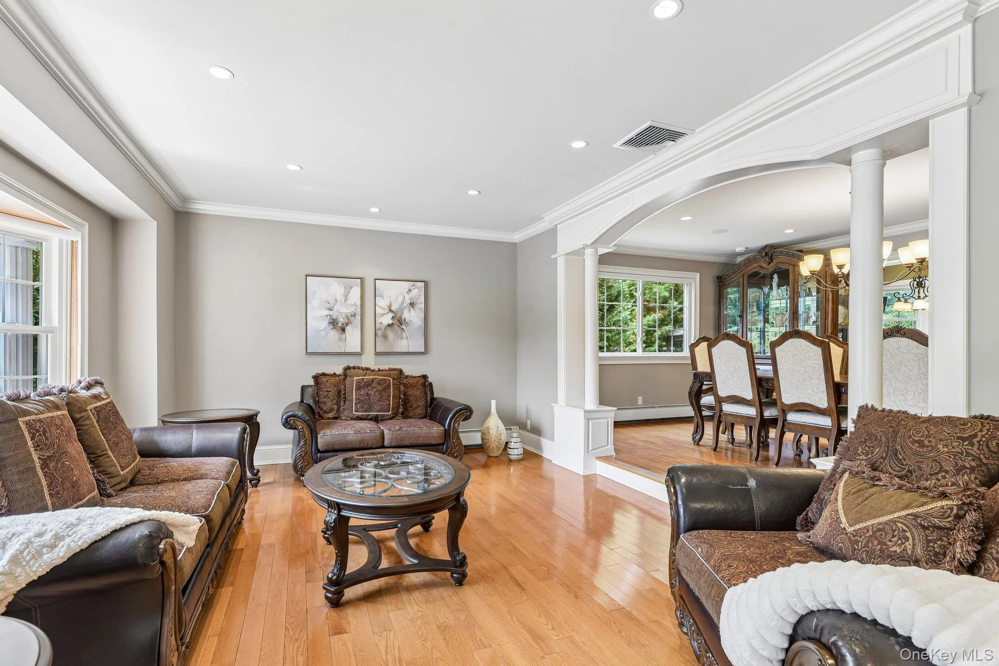 14 Thrush Court, Huntington, NY, 4 Bedrooms Bedrooms, 9 Rooms Rooms,2 BathroomsBathrooms,Residential,For Rent,Thrush,0,1022199 14 Thrush Court, Huntington, NY, 4 Bedrooms Bedrooms, 9 Rooms Rooms,2 BathroomsBathrooms,Residential,For Rent,Thrush,0,1022199