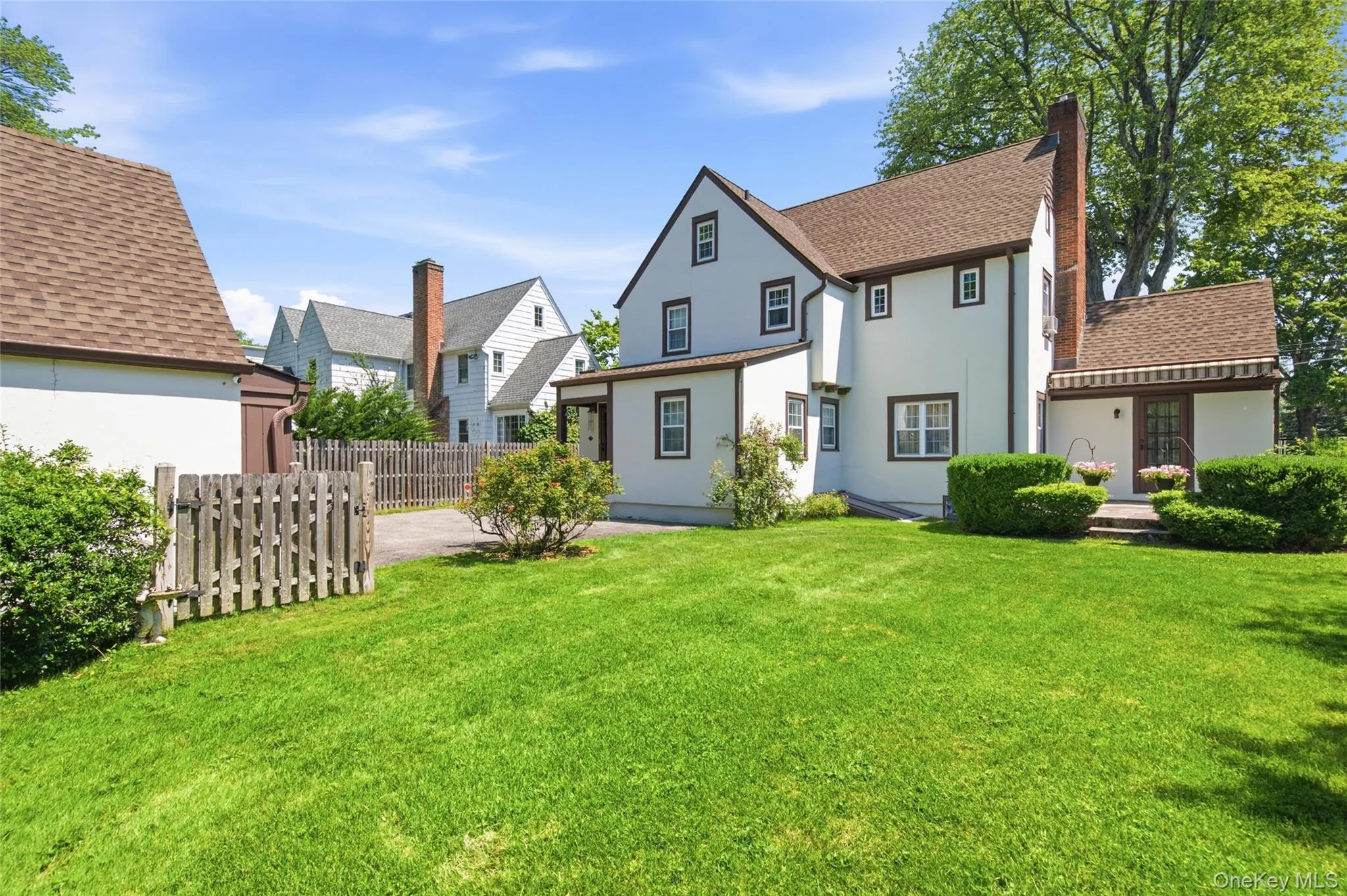 9 Leith Place, White Plains, NY, 4 Bedrooms Bedrooms, 8 Rooms Rooms,2 BathroomsBathrooms,Residential,For Rent,Leith,0,1022201 9 Leith Place, White Plains, NY, 4 Bedrooms Bedrooms, 8 Rooms Rooms,2 BathroomsBathrooms,Residential,For Rent,Leith,0,1022201