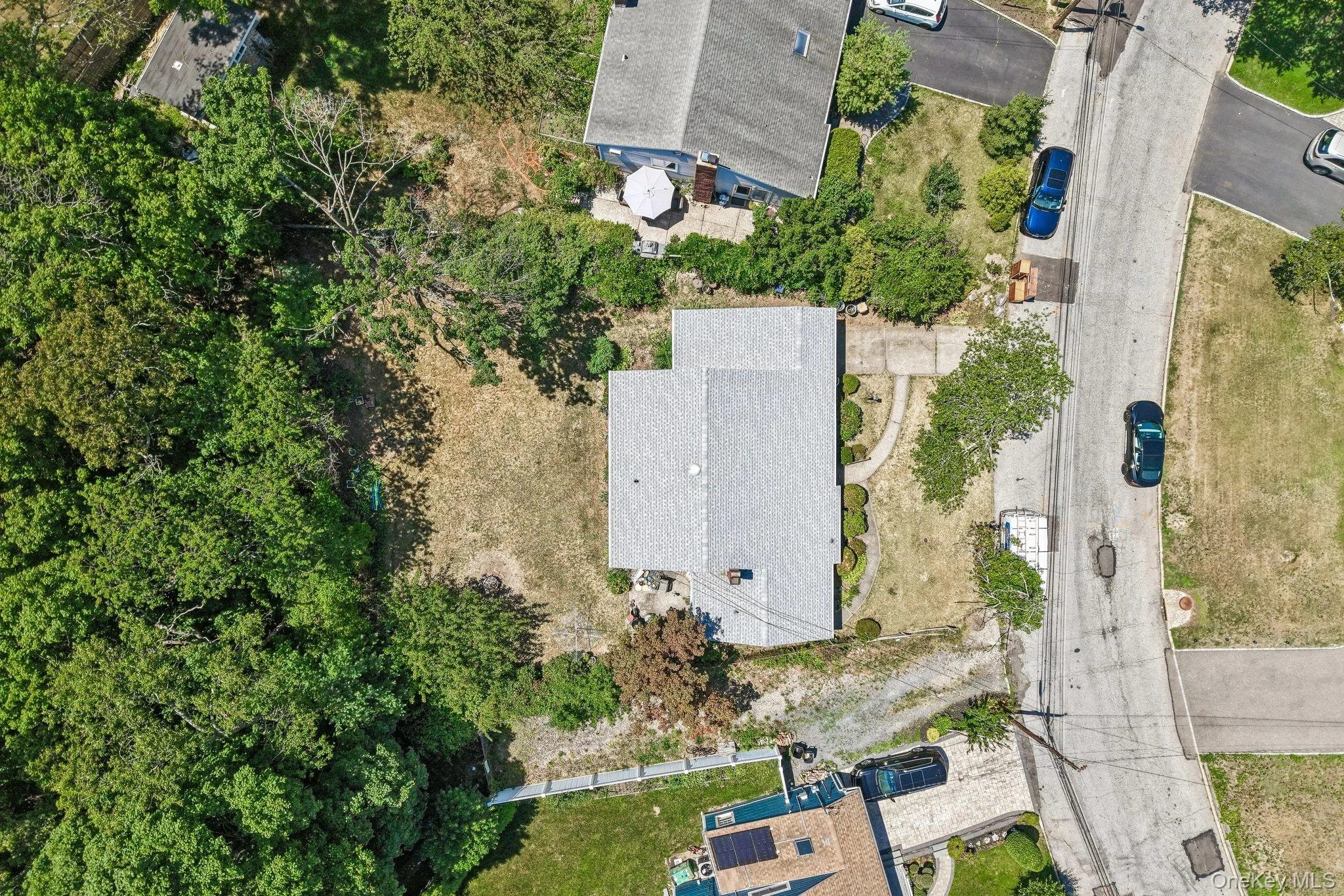 24 Oakley Drive, Huntington, NY, 4 Bedrooms Bedrooms, 9 Rooms Rooms,2 BathroomsBathrooms,Residential,For Rent,Oakley,0,1022215 24 Oakley Drive, Huntington, NY, 4 Bedrooms Bedrooms, 9 Rooms Rooms,2 BathroomsBathrooms,Residential,For Rent,Oakley,0,1022215