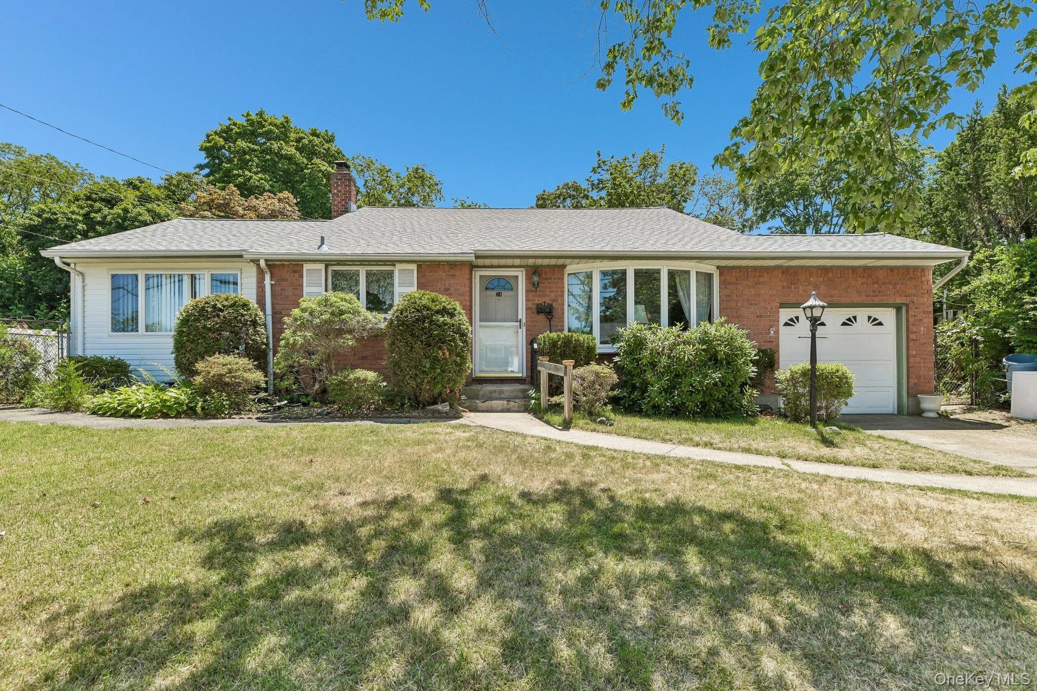 24 Oakley Drive, Huntington, NY, 4 Bedrooms Bedrooms, 9 Rooms Rooms,2 BathroomsBathrooms,Residential,For Rent,Oakley,0,1022215 24 Oakley Drive, Huntington, NY, 4 Bedrooms Bedrooms, 9 Rooms Rooms,2 BathroomsBathrooms,Residential,For Rent,Oakley,0,1022215