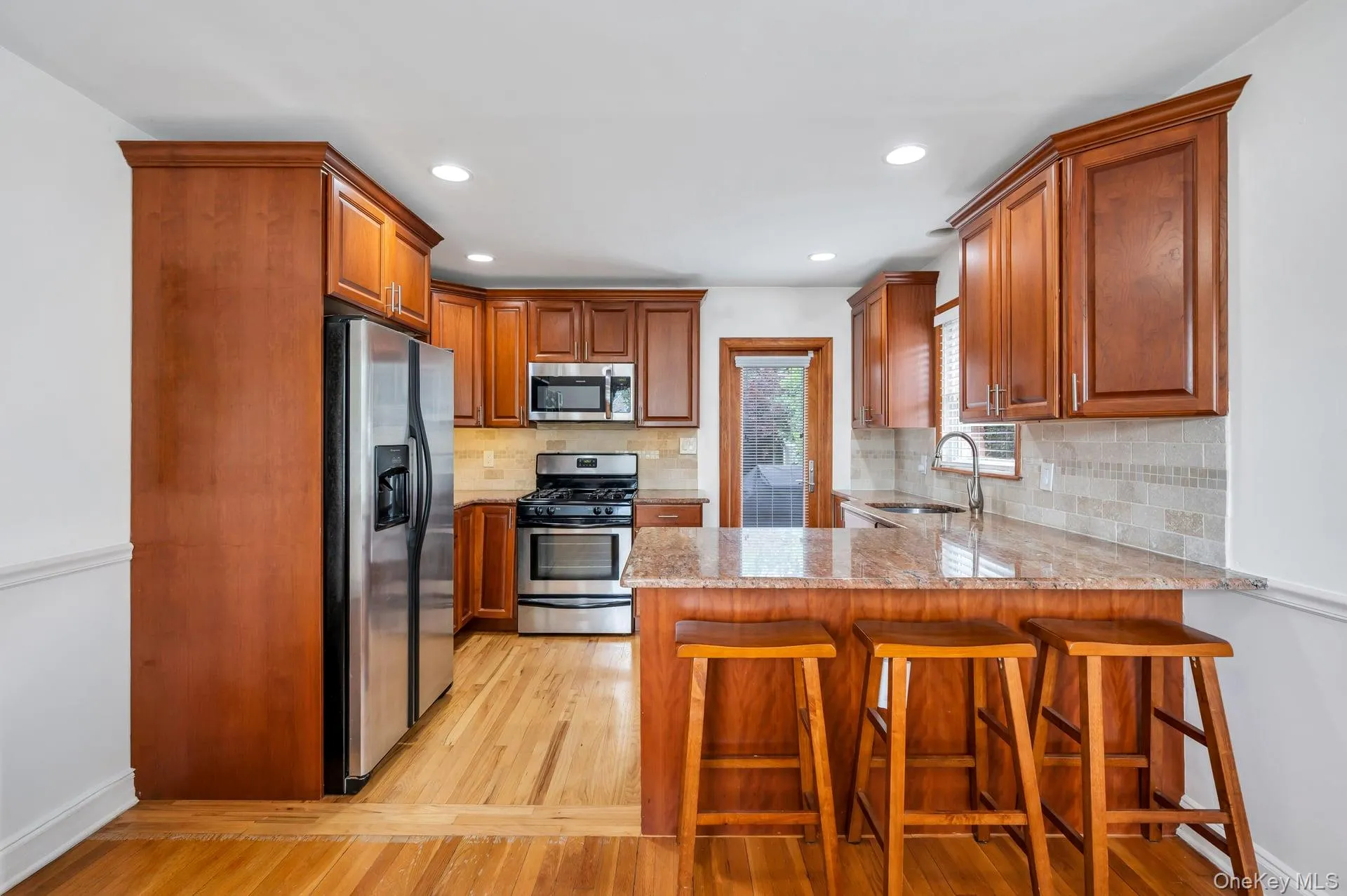 52 Yorktown Street, Hempstead, NY, 3 Bedrooms Bedrooms, 6 Rooms Rooms,2 BathroomsBathrooms,Residential,For Rent,Yorktown,0,1022219 52 Yorktown Street, Hempstead, NY, 3 Bedrooms Bedrooms, 6 Rooms Rooms,2 BathroomsBathrooms,Residential,For Rent,Yorktown,0,1022219